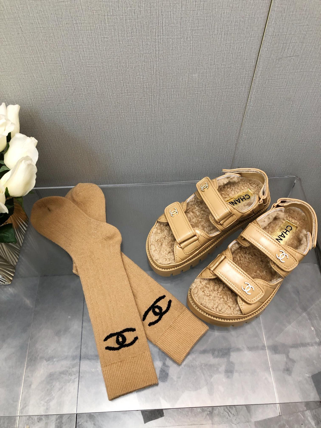 CHANEL DAD SANDAL YELLOW CREAM LAMBSKIN