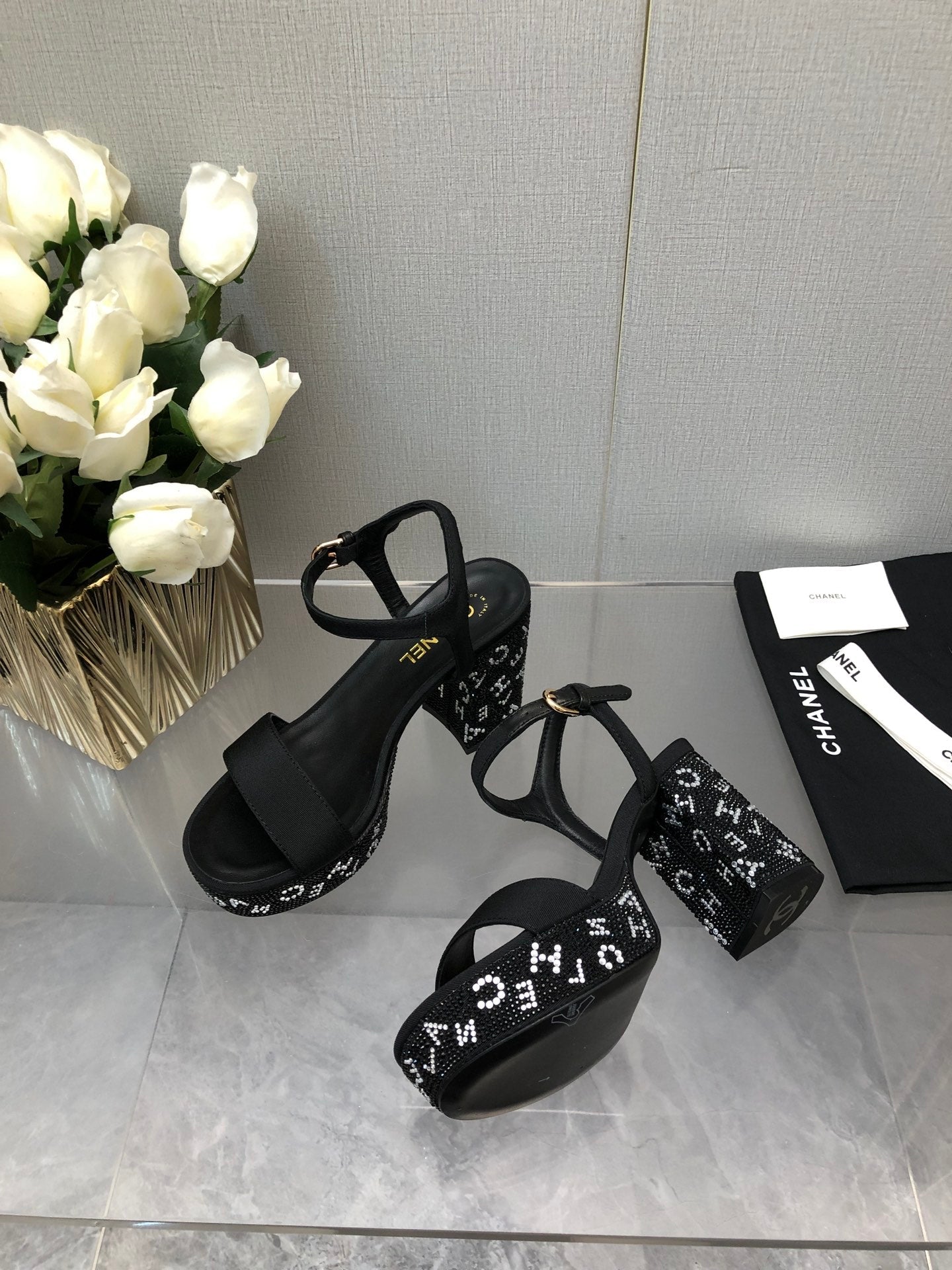 CHANEL BLOCK HEEL WITH CRYSTAL 9 CM SANDAL IN BLACK FABRIC