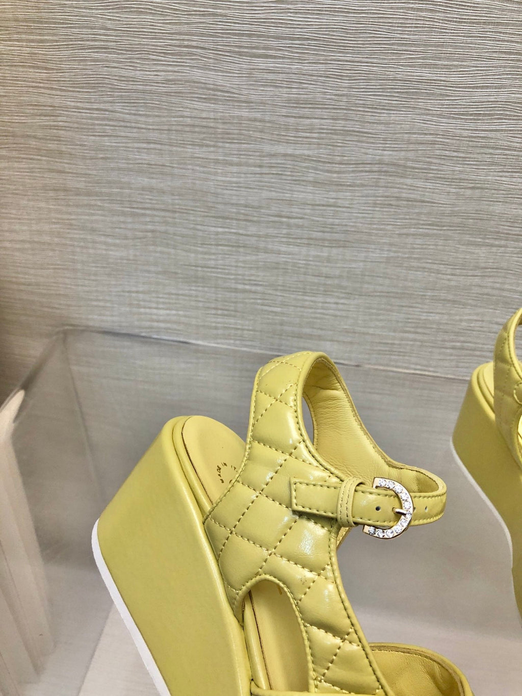 CHANEL WEDGE SANDALS IN YELLOW CREAM CALFSKIN