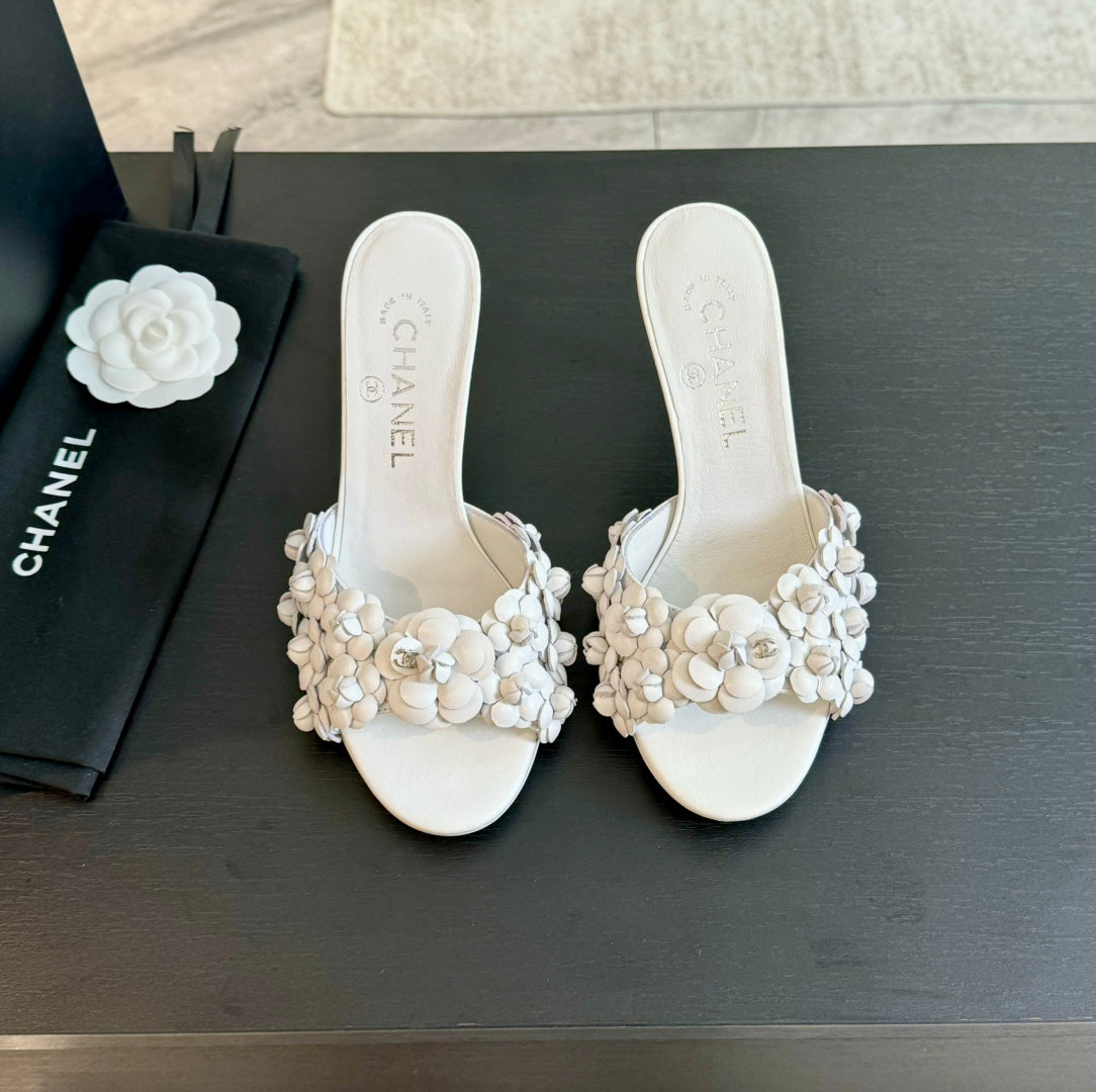 CHANEL Little Camellia World Thin High Heels White Lambskin