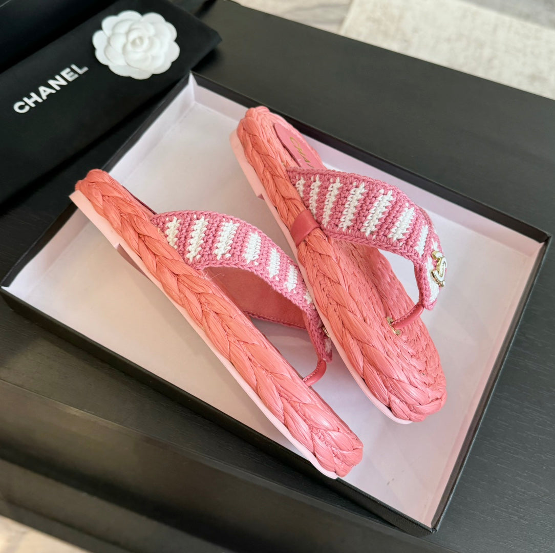 CHANEL Double C Hottest Knit Flip-Flops Light Pink