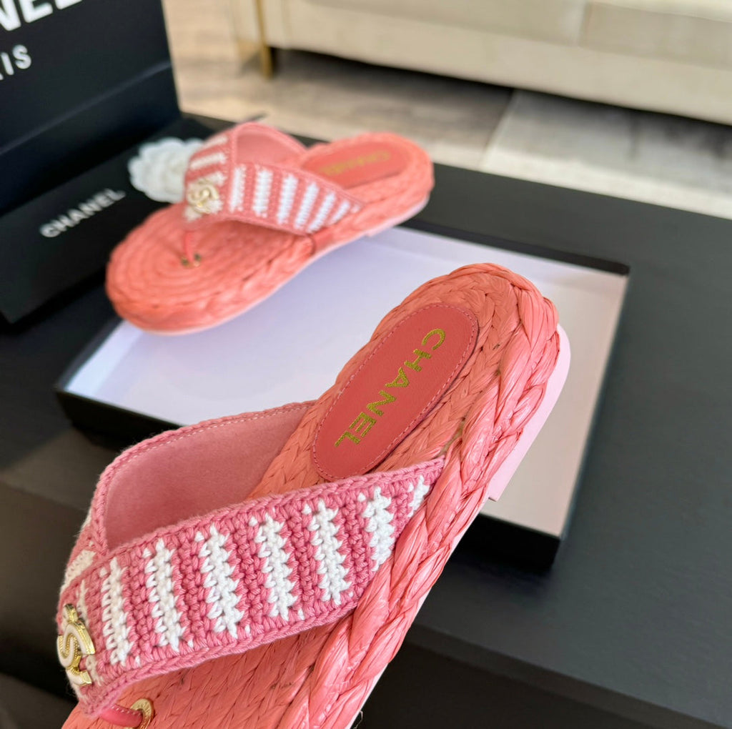 CHANEL Double C Hottest Knit Flip-Flops Light Pink