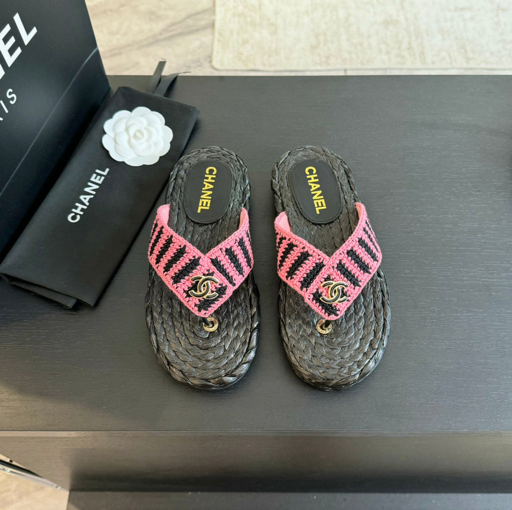 CHANEL Double C Hottest Knit Flip-Flops Black Pink