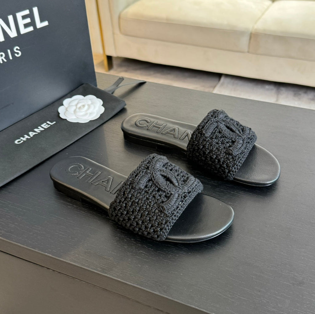 CHANEL Slippers Black Lambskin