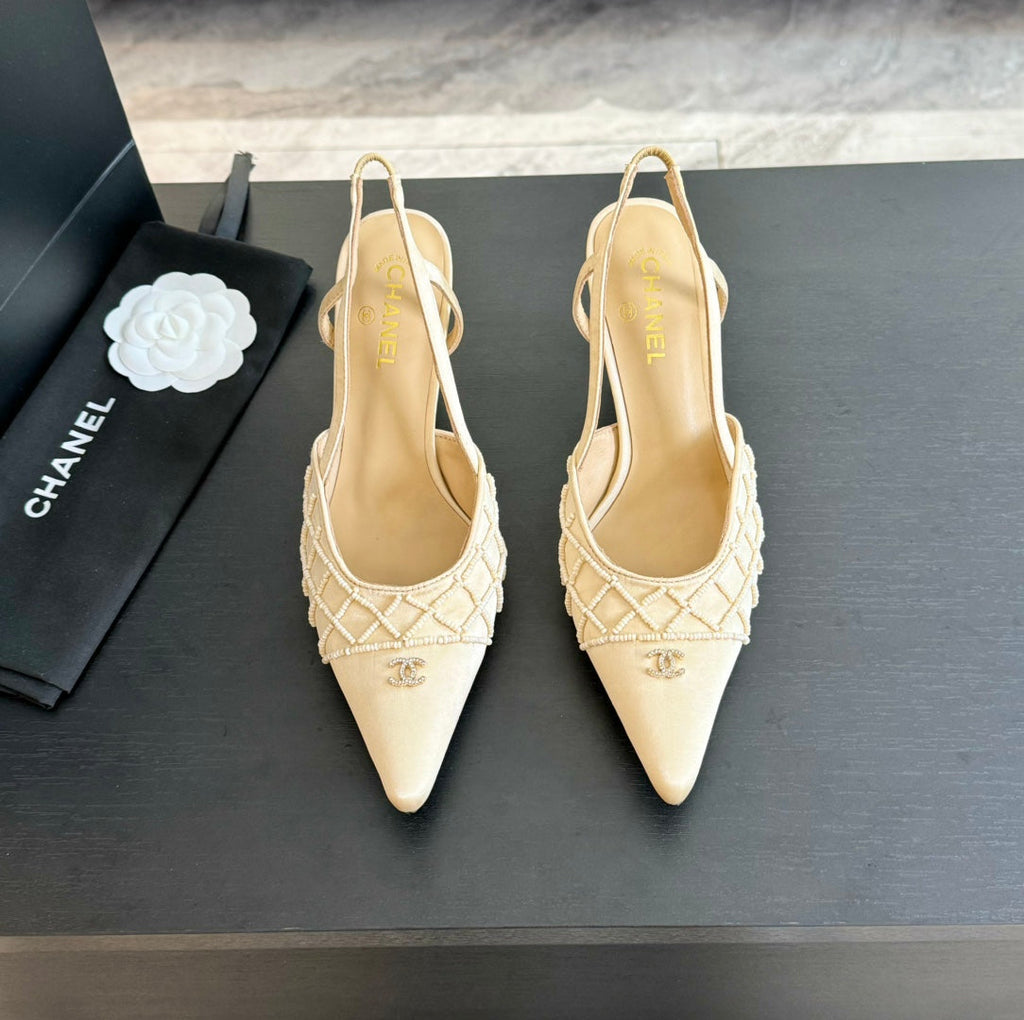 CHANEL POINTED SLINGBACK MID HEELS BEIGE CREAM LAMBSKIN