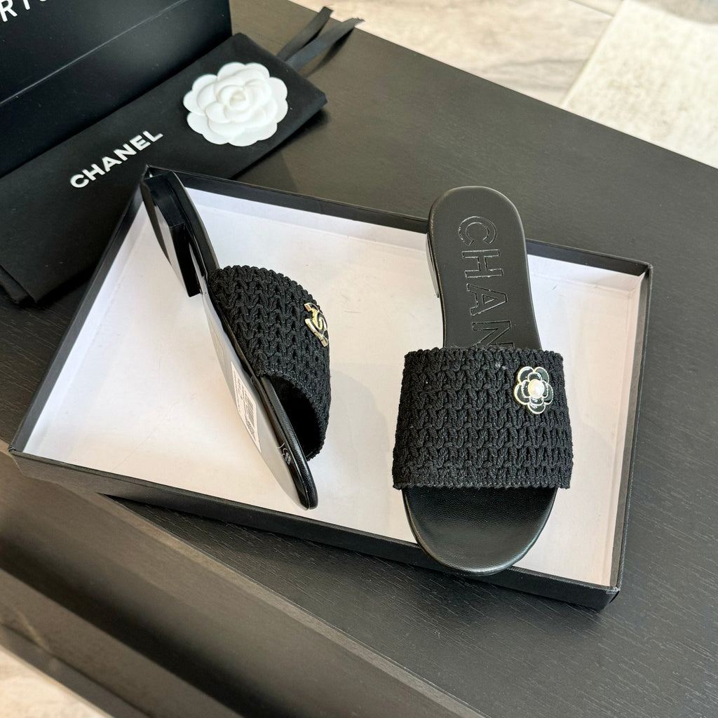 CHANEL BLACK WOVEN FLAT SLIPPERS