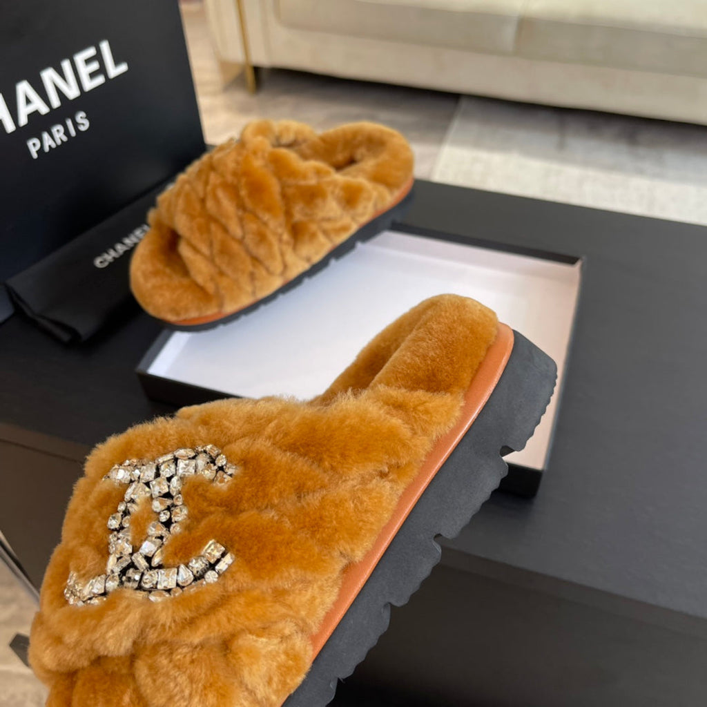 CHANEL SAFETY ORANGE FUR CROSS STRAP SLIPPERS