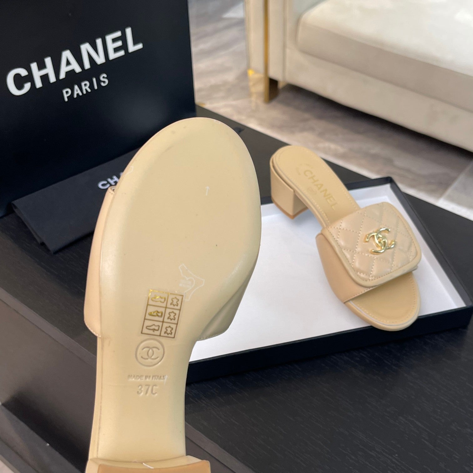 CHANEL MID-HEEL 5 CM MULE IN TUSCAN BEIGE LAMBSKIN