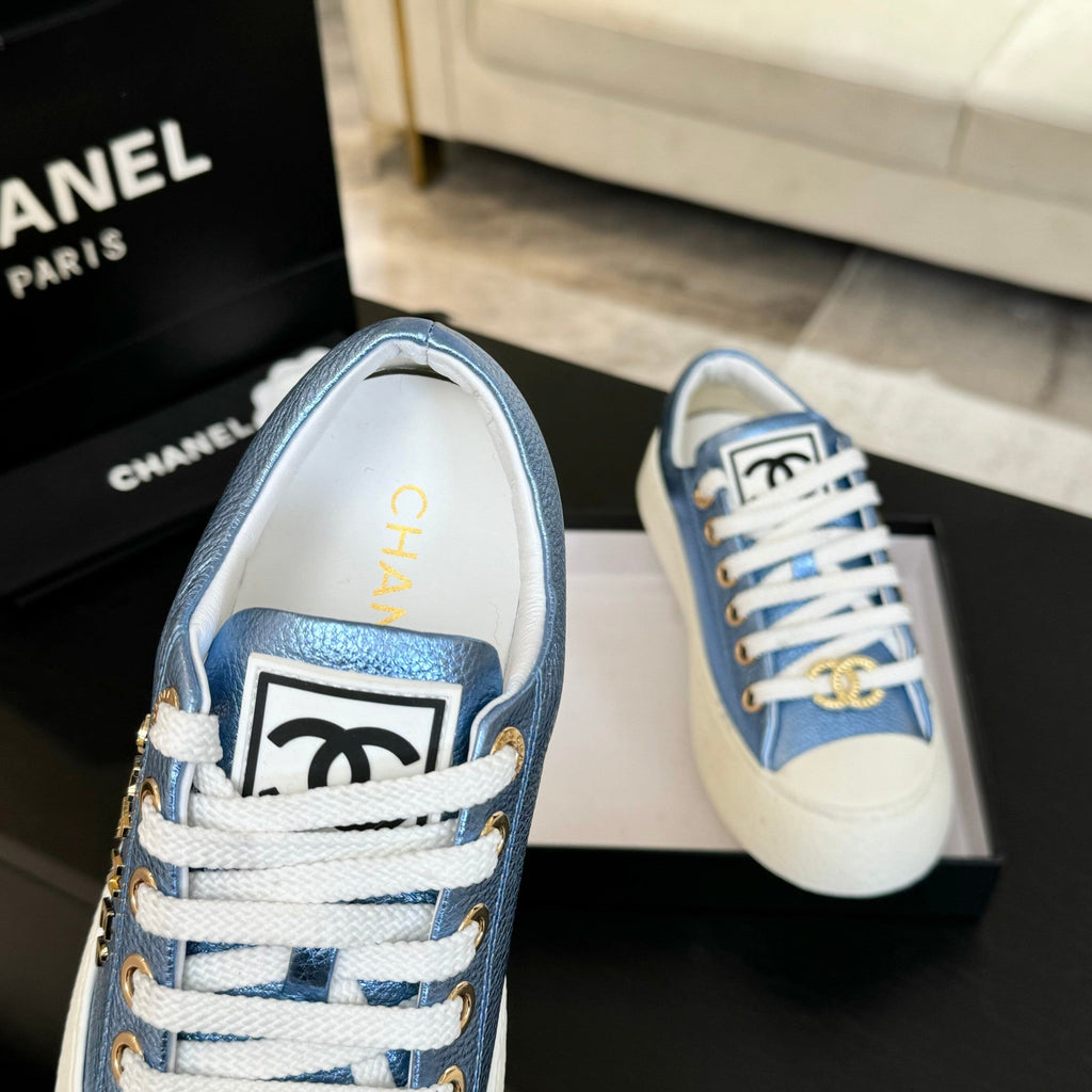 CHANEL BIG-HEAD COOKIE SHOES IN TEAL BLUE MIX WHITE LAMBSKIN