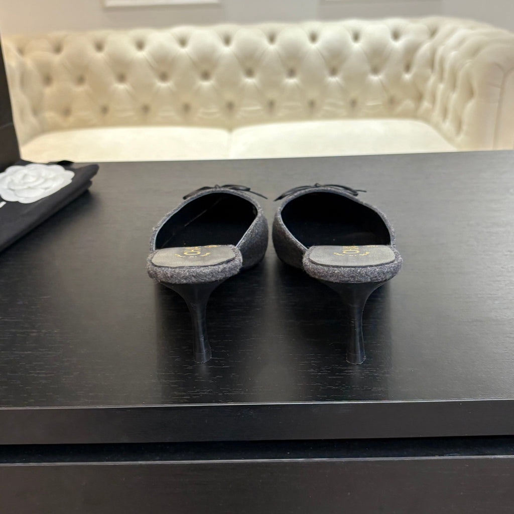 CHANEL HIGH HEEL MULE 65 MM IN MOUSE GRAY FELT COTH