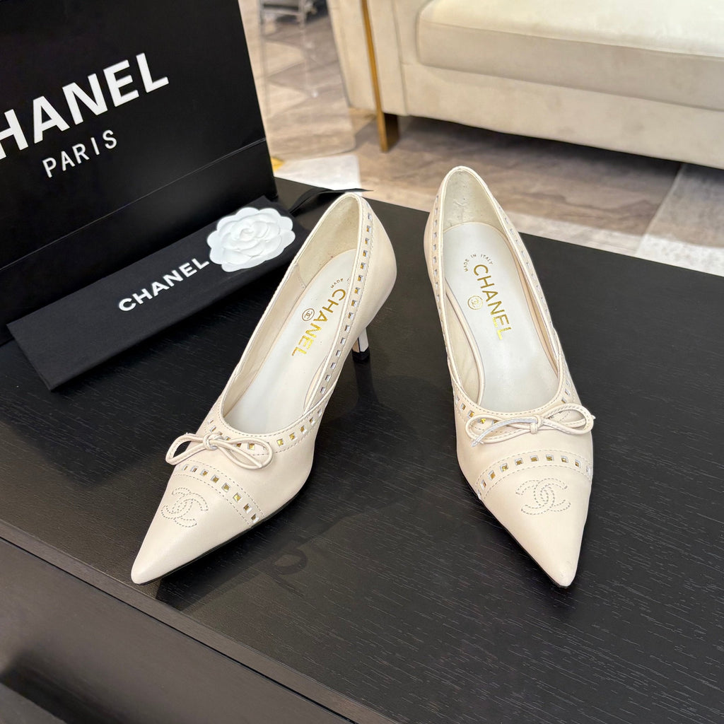CHANEL HIGH HEEL PUMP 65 MM IN WHITE CREAM LAMBSKIN