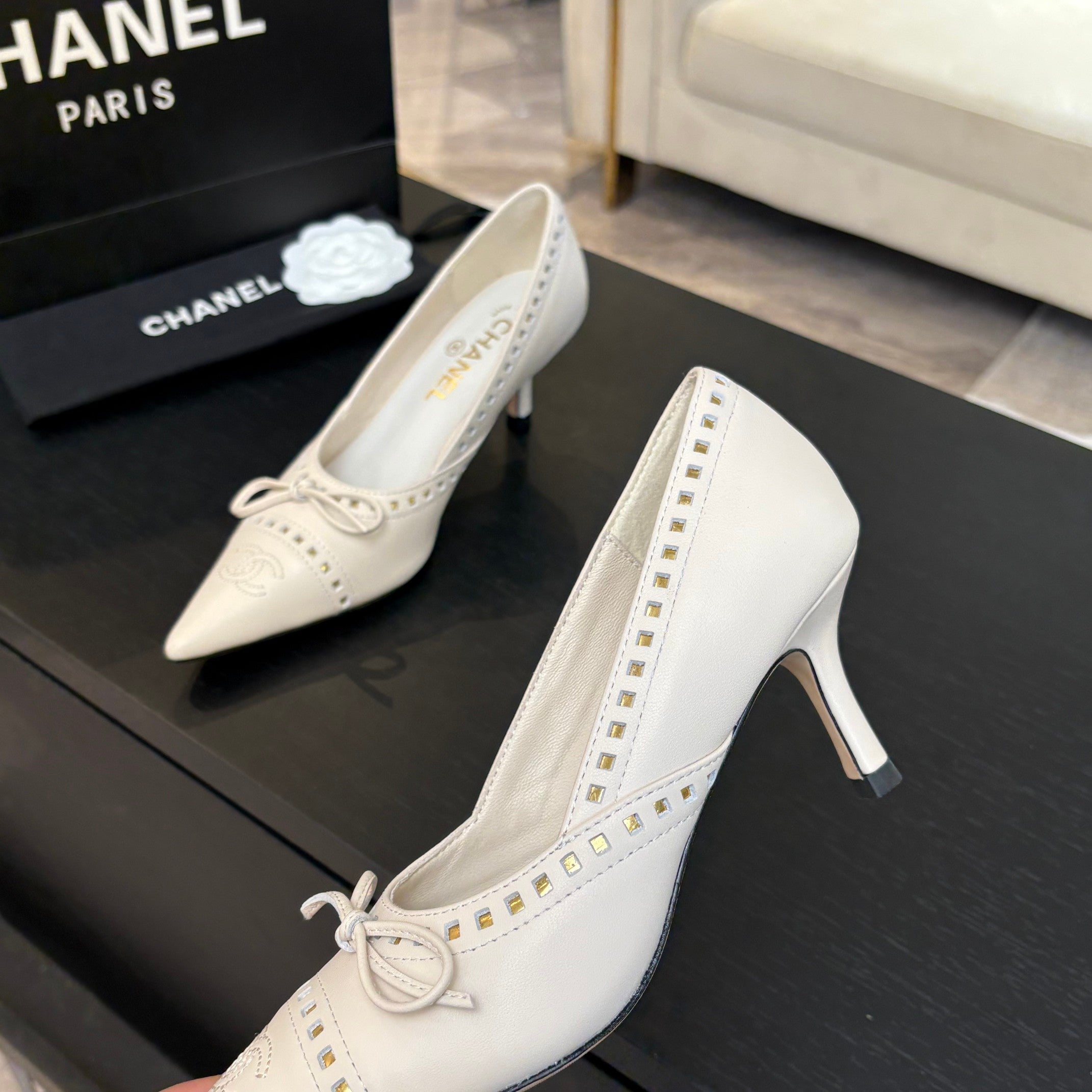 CHANEL HIGH HEEL PUMP 65 MM IN WHITE CREAM LAMBSKIN