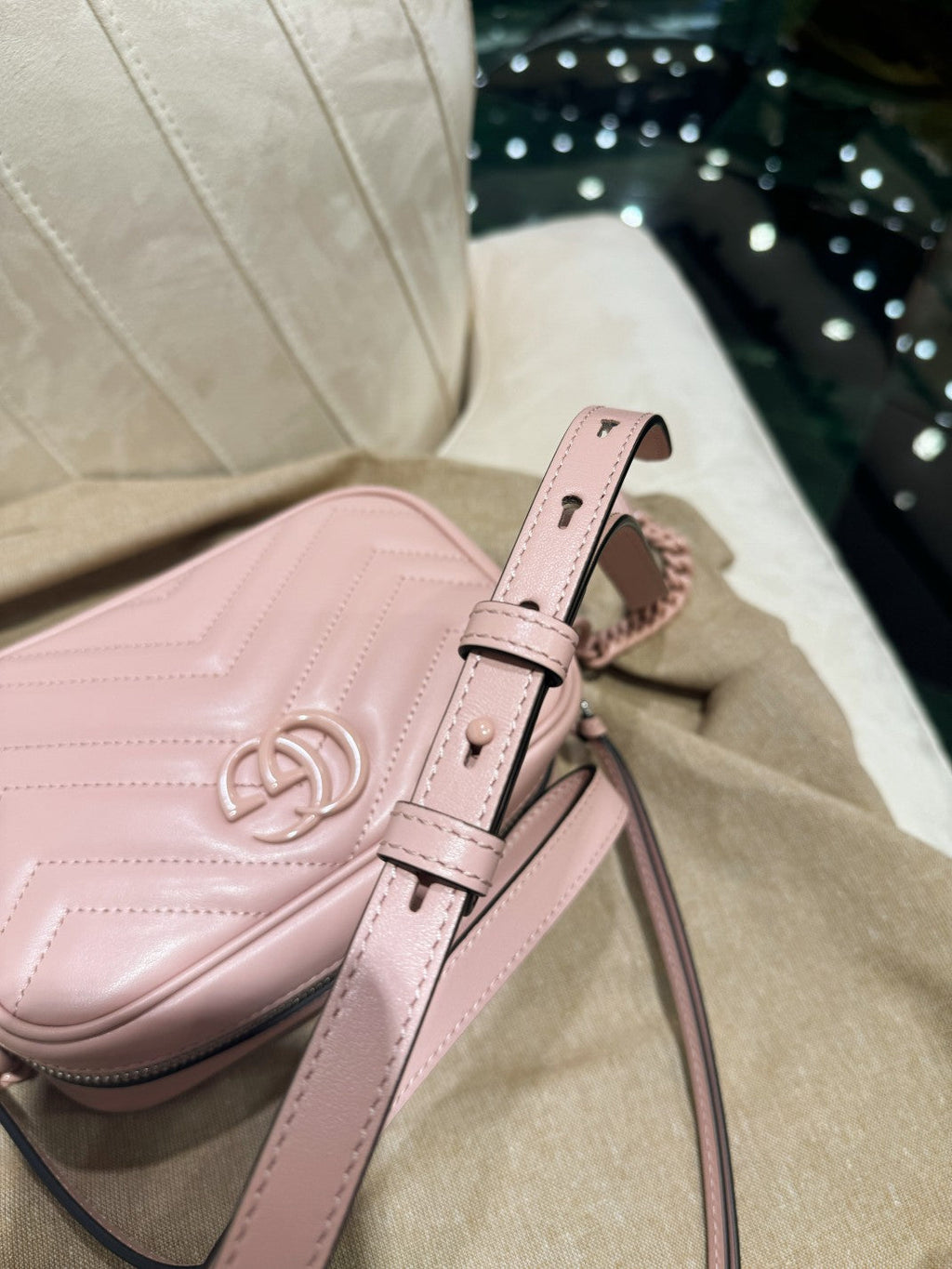 GUCCI MINI 18 MARMONT MATELASSÉ SHOULDER BAG LIGHT PINK CALFSKIN