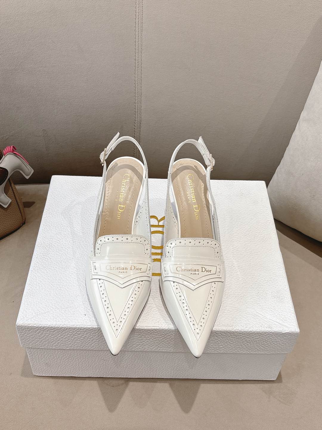 DIOR BOY SLINGBACK PUMP 35 MM IN WHITE CALFSKIN