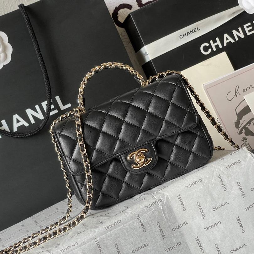 CHANEL MINI 18 FLAP BAG IN BLACK LAMBSKIN