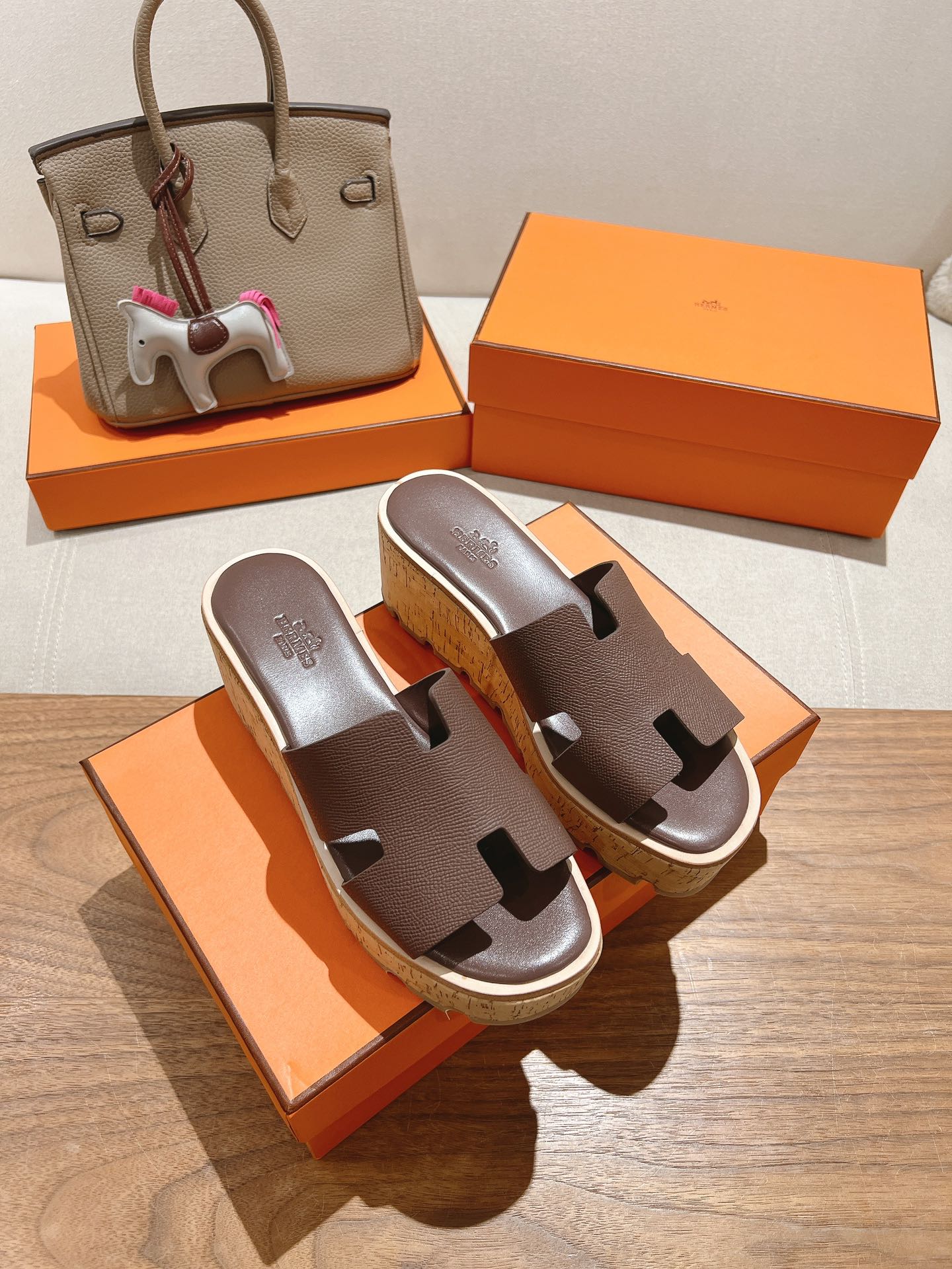 HERMES 25S HIGH WEDGE SANDALS IN DUSTY ROSE BROWN LAMBSKIN STYLE 19