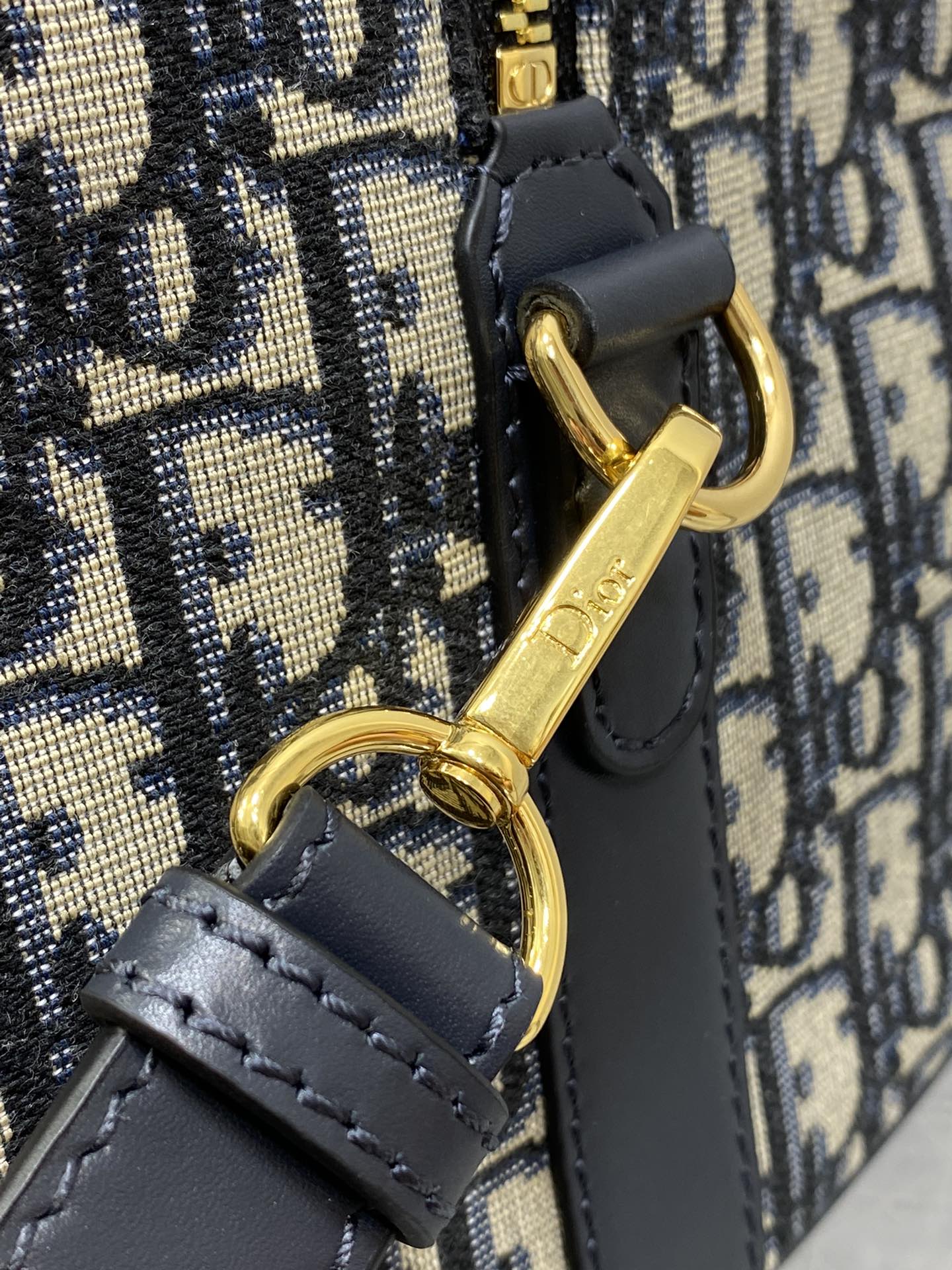 DIOR GROOVE 25 BAG IN BLACK MIX BEIGE OBLIQUE MONOGRAM JACQUARD