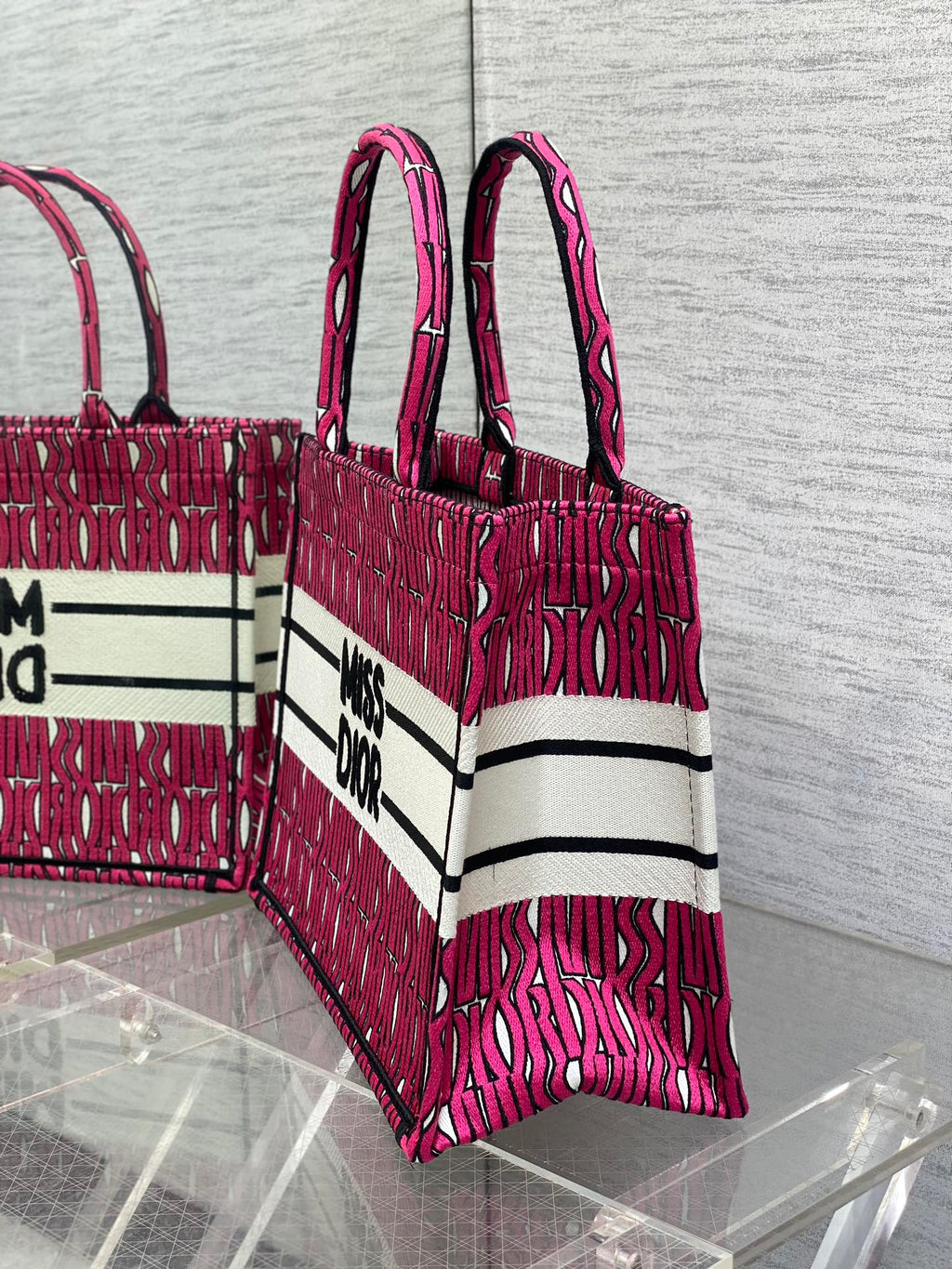 DIOR MISS TOTE 36 IN MAGENTA PURPLE CANVAS