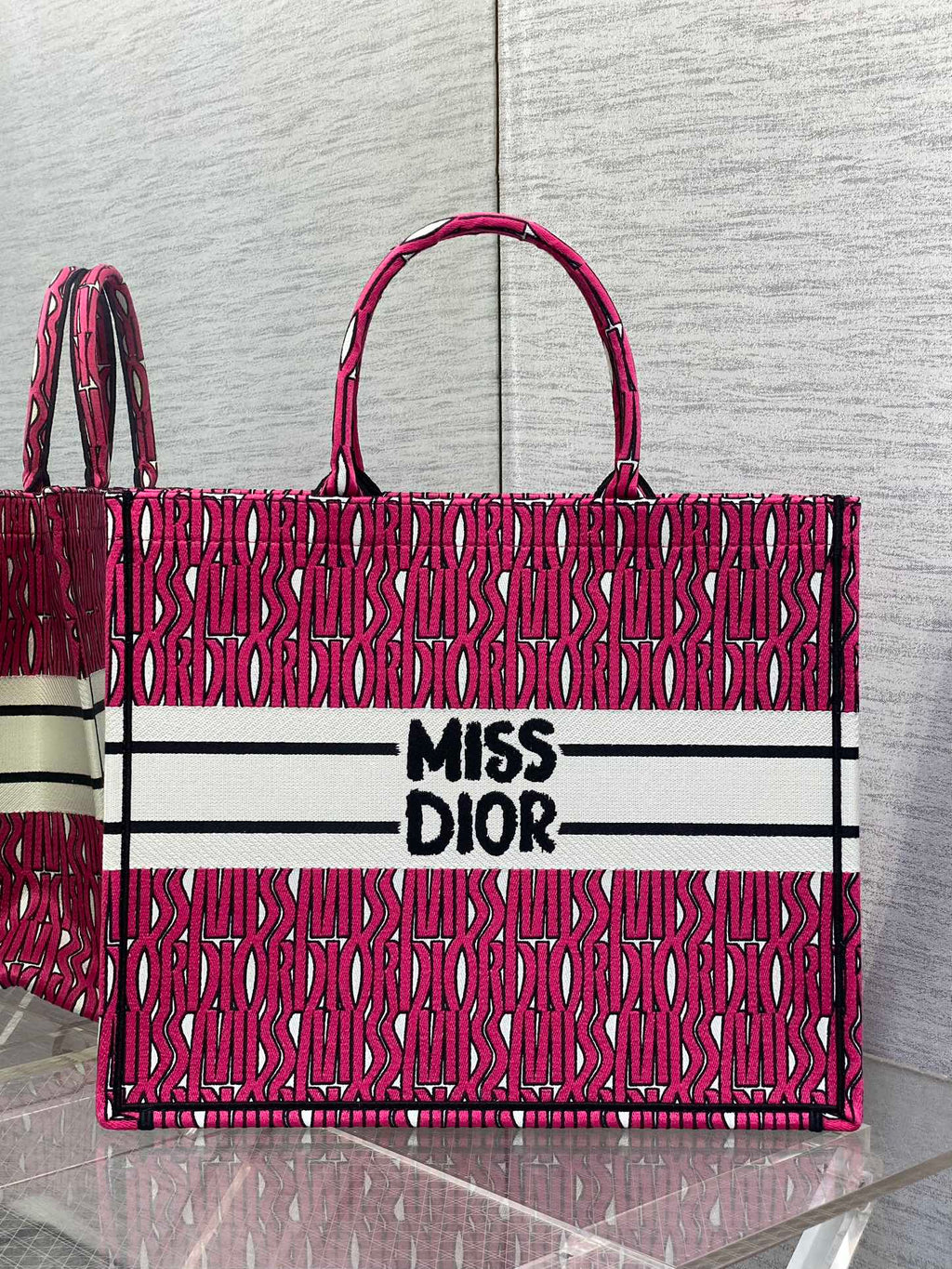 DIOR MISS LARGE TOTE 42 IN MAGENTA PURPLE CANVAS