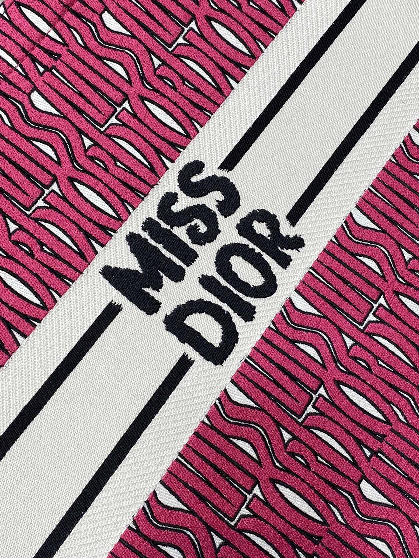 DIOR MISS LARGE TOTE 42 IN MAGENTA PURPLE CANVAS