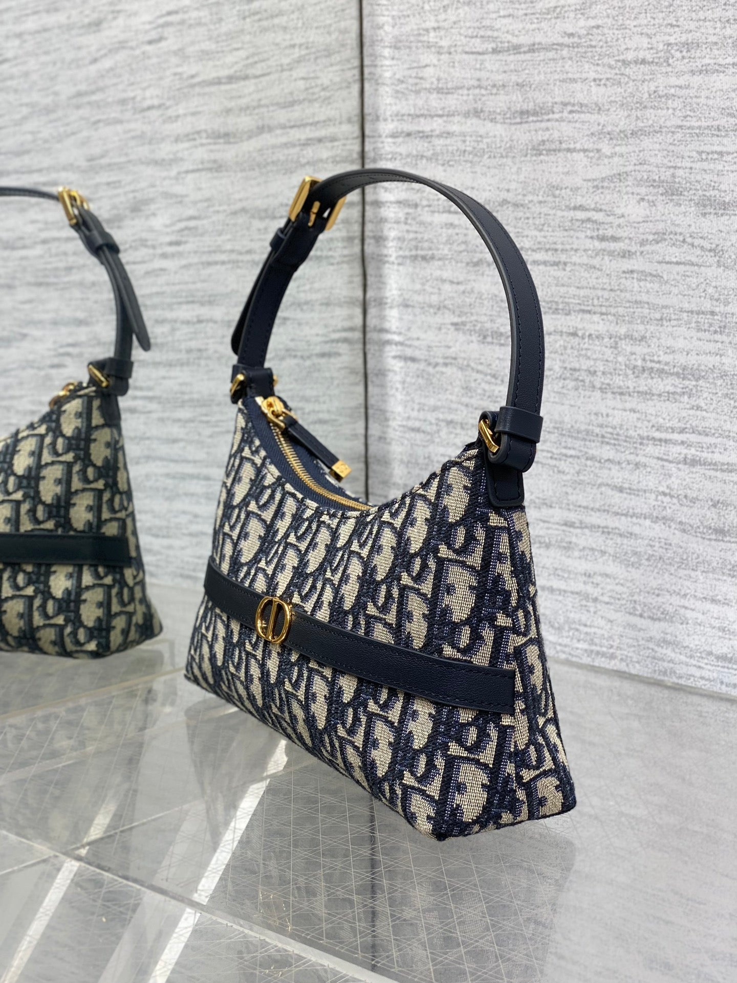 DIOR MONTAIGNE CIGALE MINI 24 BAG IN BLUE  OBLIQUE JACQUARD