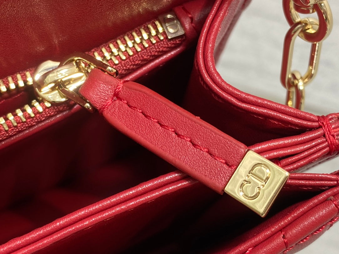 DIOR MINI BAG 24 IN RUBBY RED PATENT CANNAGE CALFSKIN