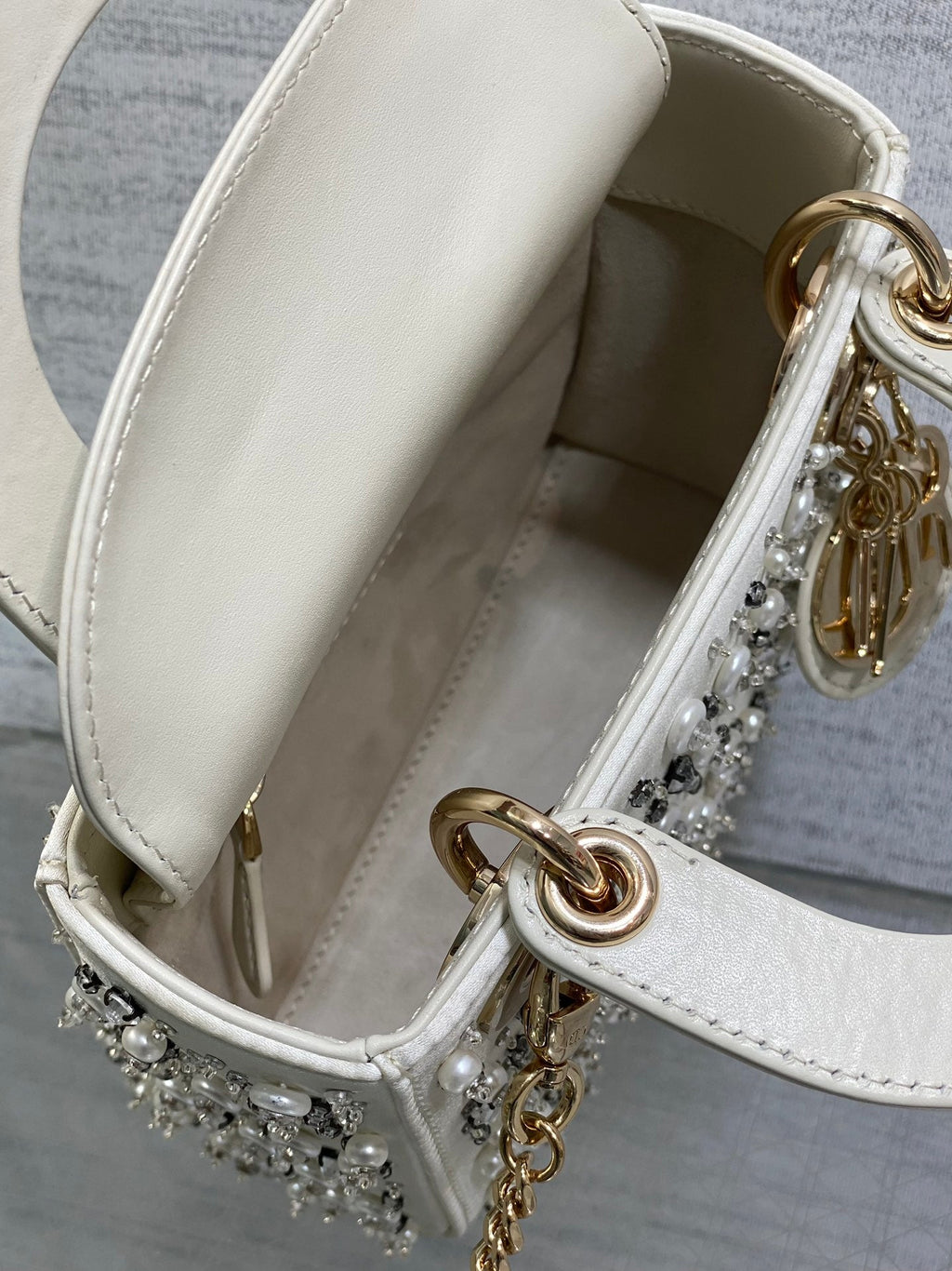 DIOR MINI 17 LADY BAG IN WHITE SATIN EMBROIDERED WITH BEADS 226310