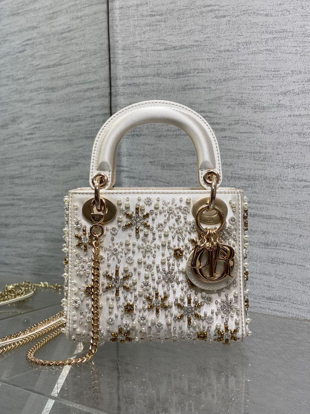 DIOR MINI 17 LADY BAG IN WHITE SATIN EMBROIDERED WITH BEADS