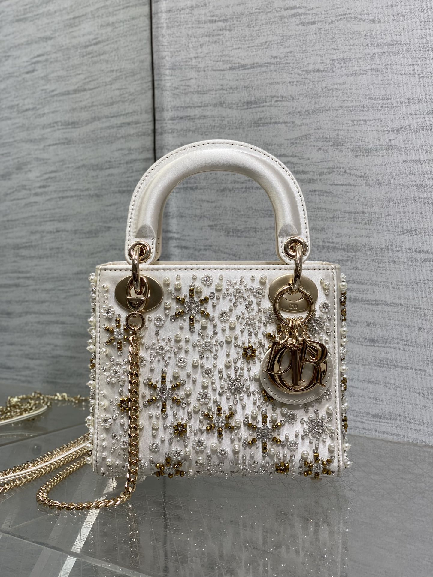 DIOR MINI 17 LADY BAG IN WHITE SATIN EMBROIDERED WITH BEADS