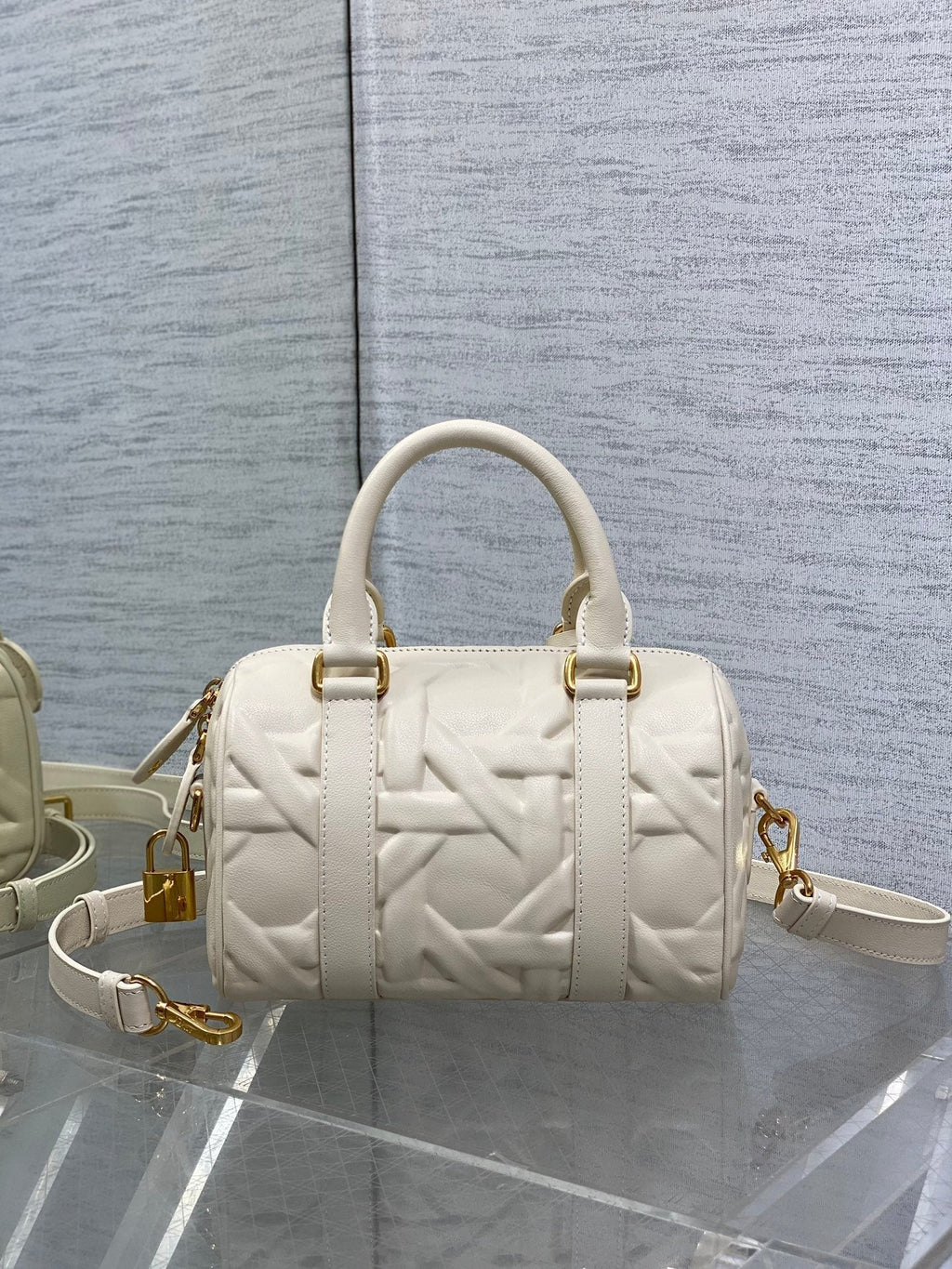 DIOR GROOVE 20 BAG IN WHITE CREAM MACROCANNAGE CALFSKIN WITH GOLD HARDWARE