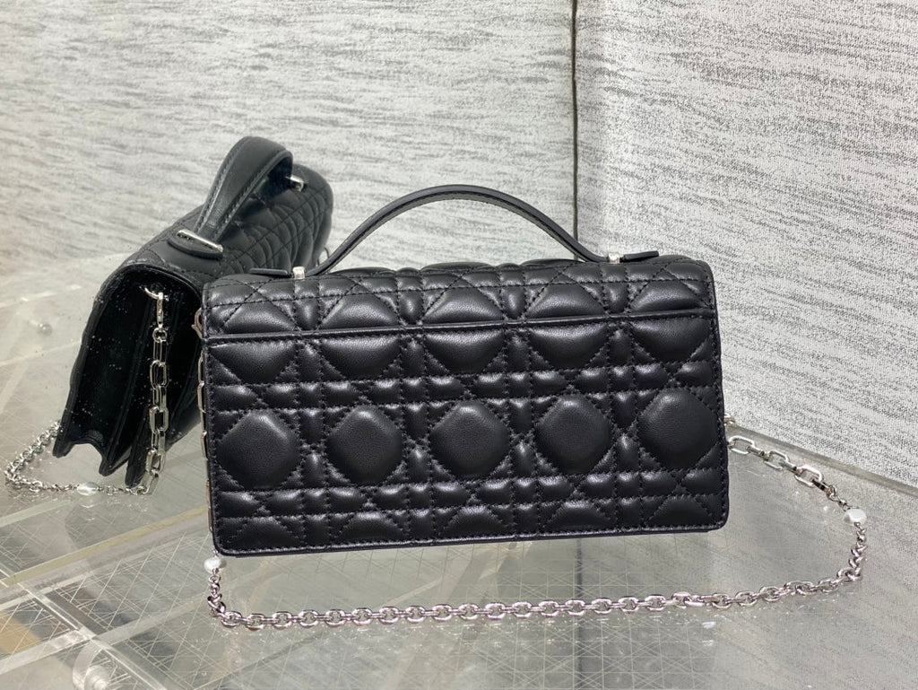 DIOR 25S  TALK PHONE POUCH 21 IN BLACK CANNAGE LAMBSKIN SILVER HARDWARE