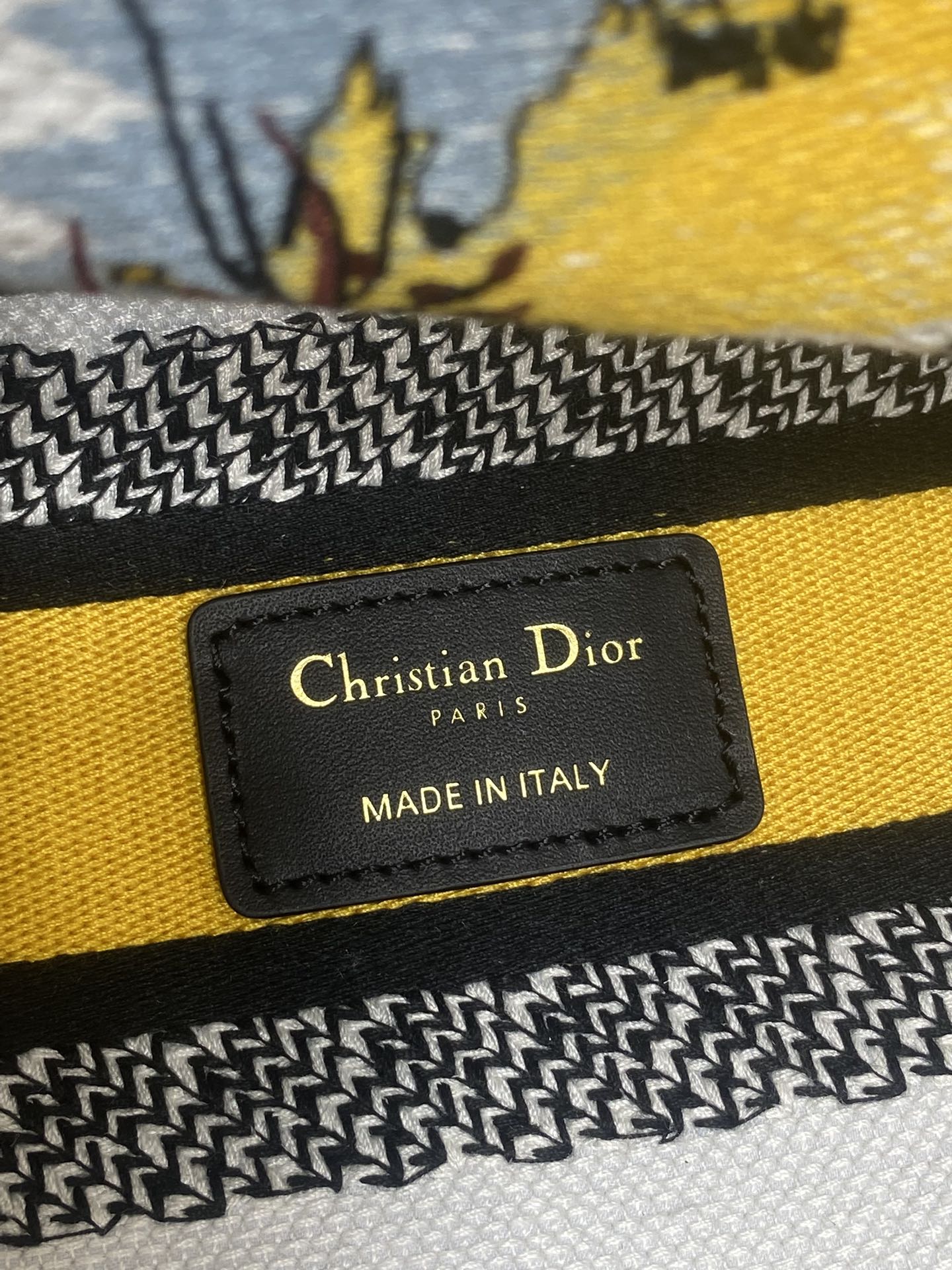 DIOR 25S SMALL LADY D-LITE BAG 24 IN YELLOW CANVAS  CANNES