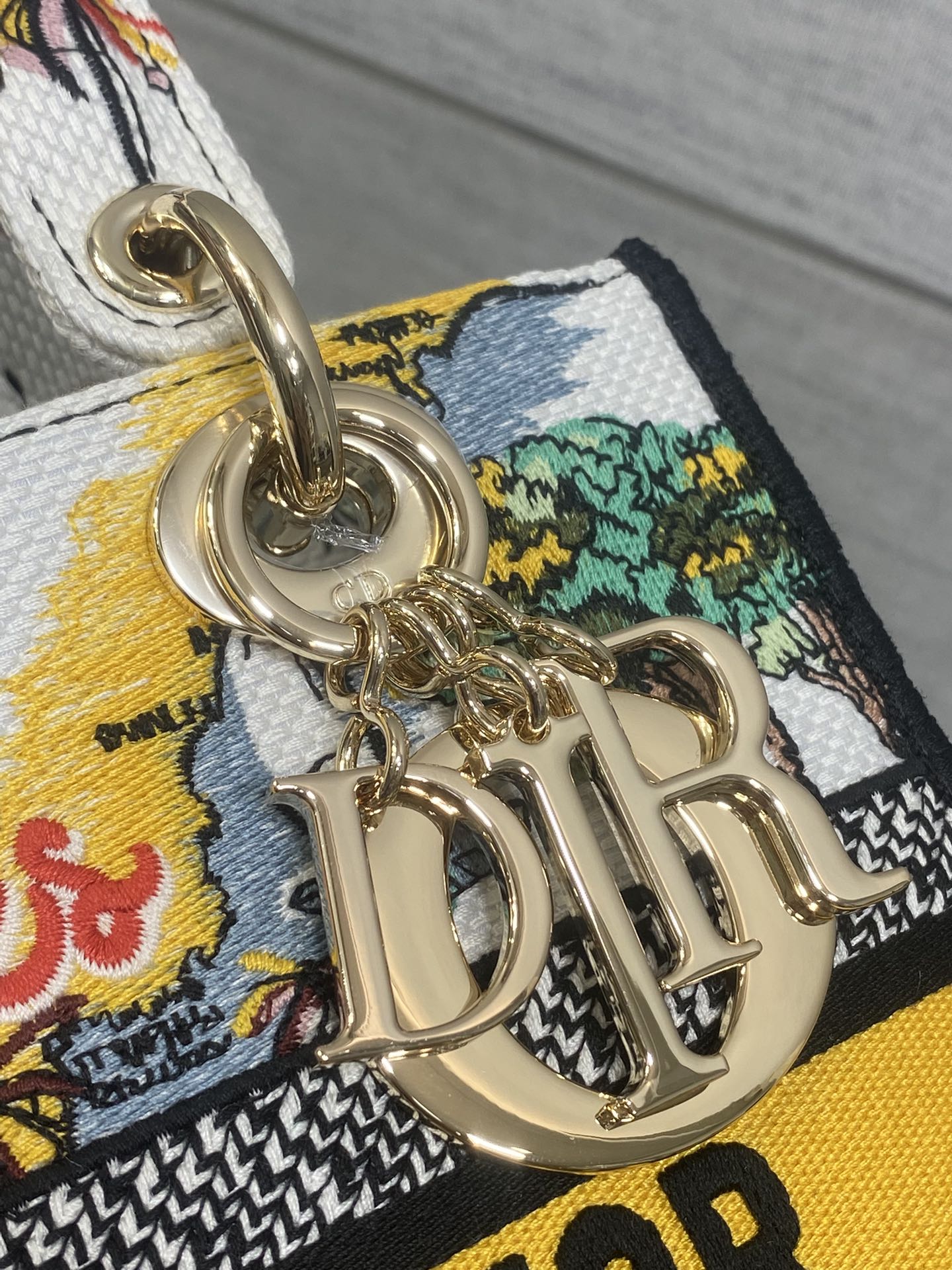 DIOR 25S SMALL LADY D-LITE BAG 24 IN YELLOW CANVAS  CANNES