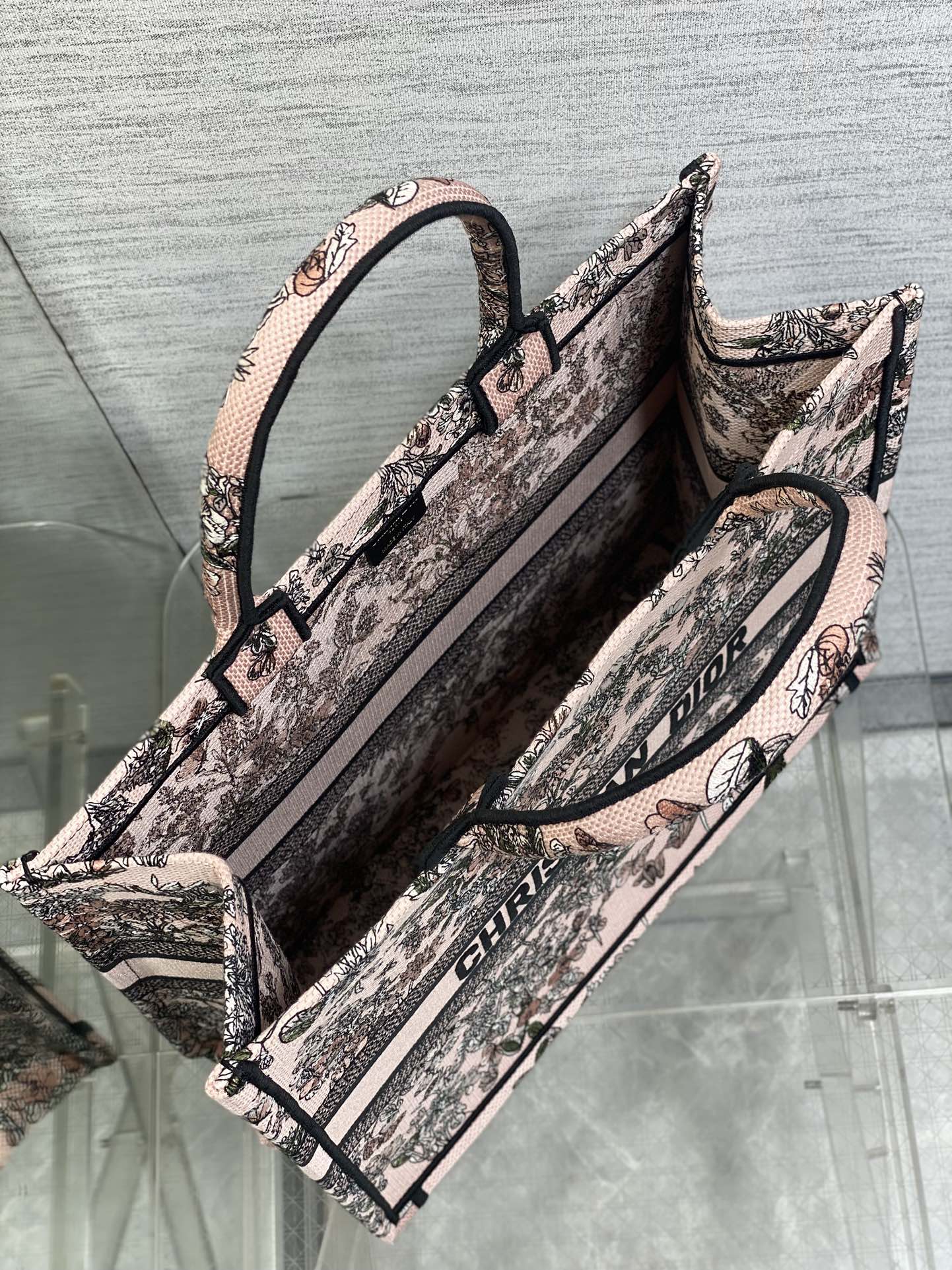 DIOR 25S LUCKY LARGE DIOR BOOK TOTE 42 IN PINK MULTICOLOR DIOR FLOWERS CALENDAR ALLOVER EMBROIDERY