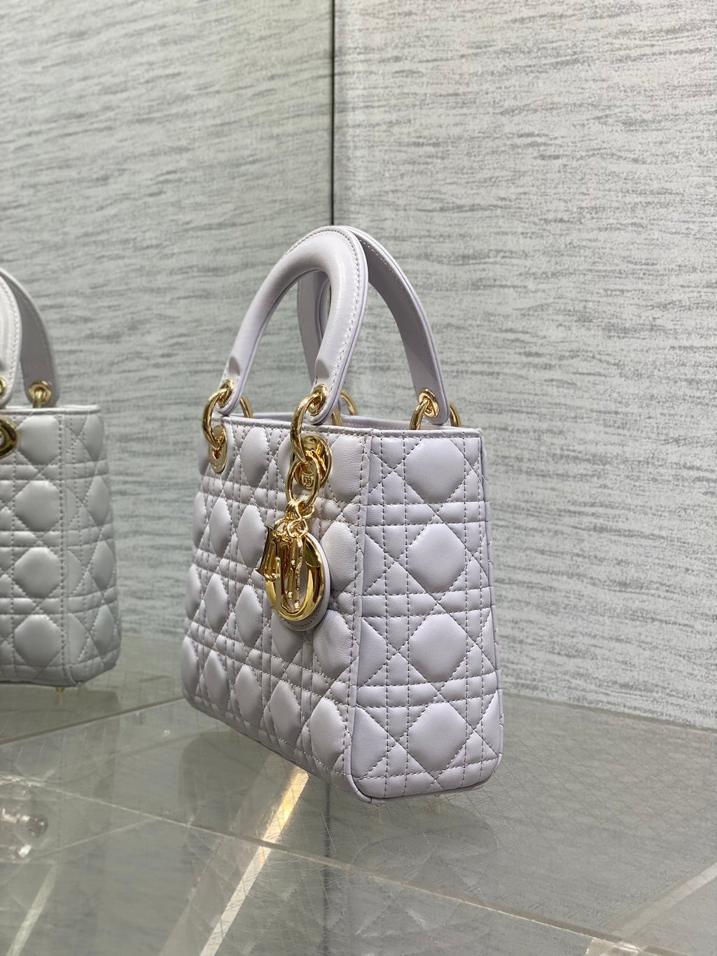 DIOR 25S LADY  BAG 20 IN LILAC CANNAGE CALFSKIN GOLD HARDWRE