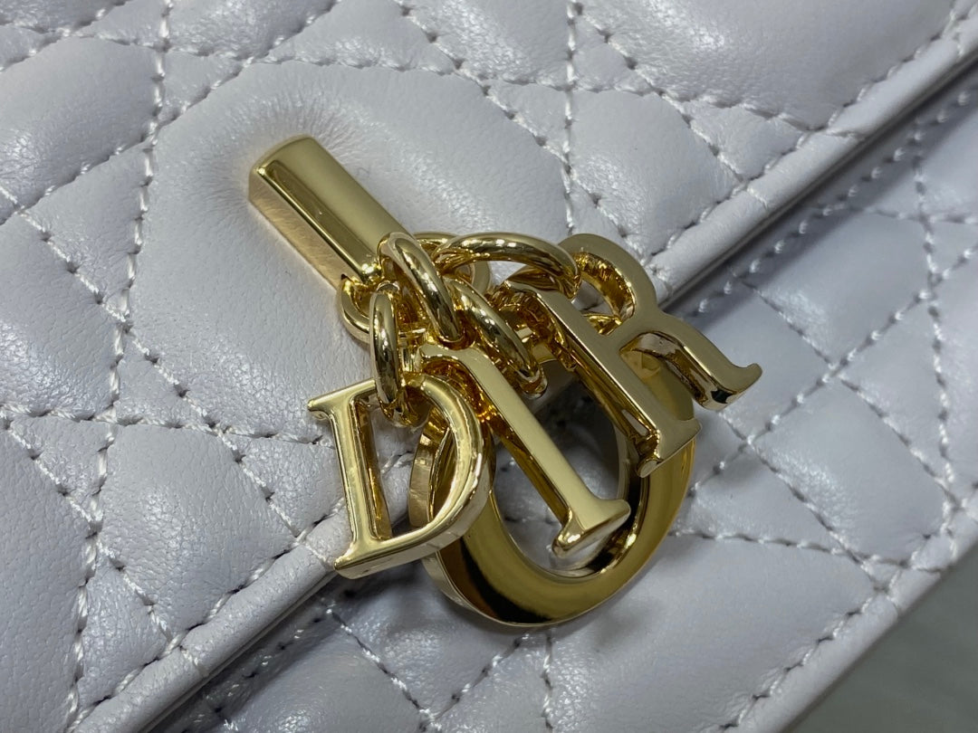 DIOR 25S  TALK PHONE POUCH 21 IN PALE LILAC CALFSKIN GOLD HARDWRE