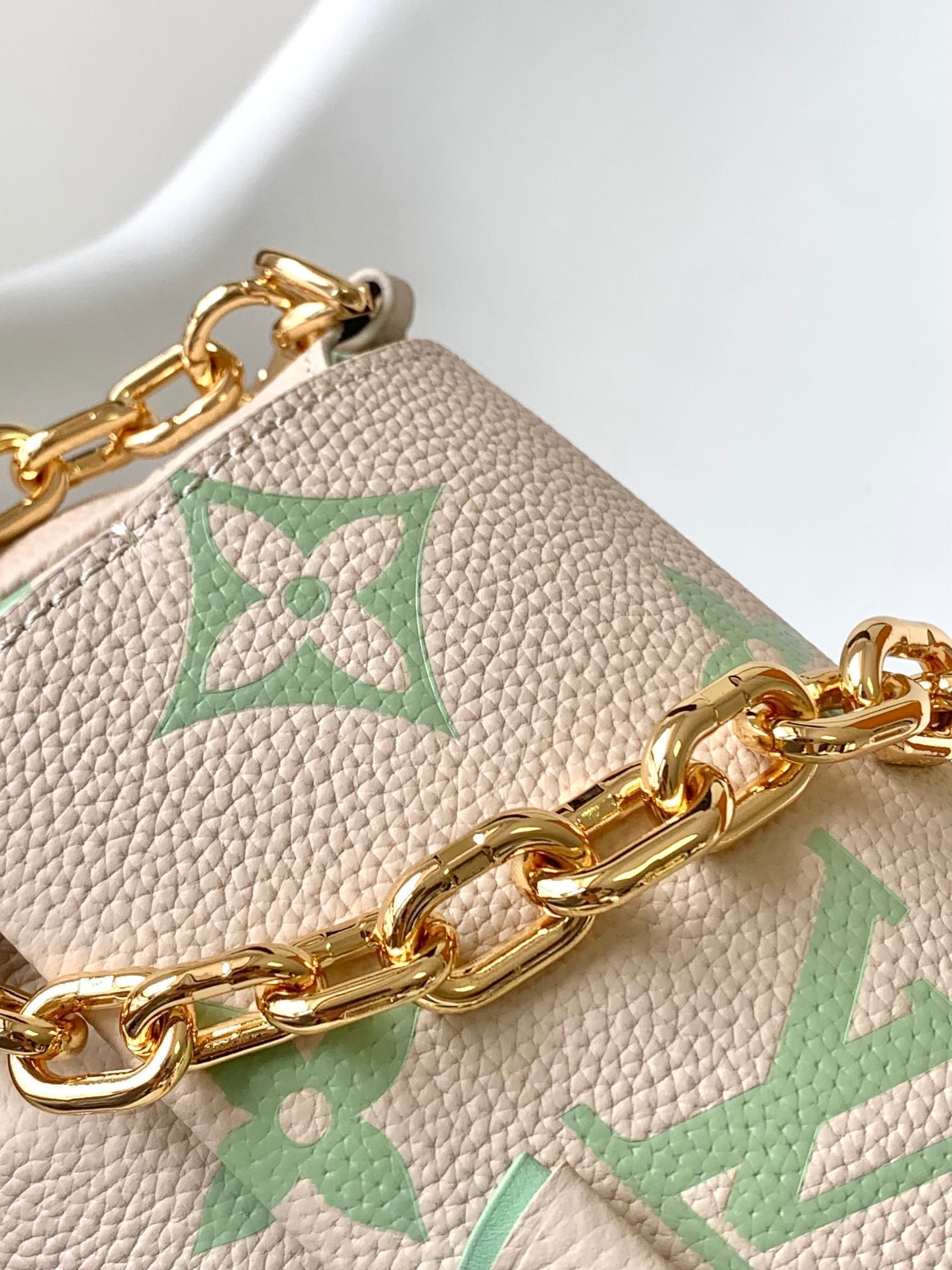 LOUIS VUITTON FAVORITE BAG 24 IN BEIGE MIX GREEN MONOGRAM SOFT GRAINED COWHIDE
