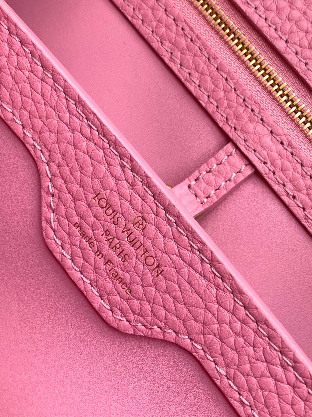 LOUIS VUITTON CAPUCINES MINI 21 IN MARSHMALLOW PINK TAURILLON GOLD HARDWARE