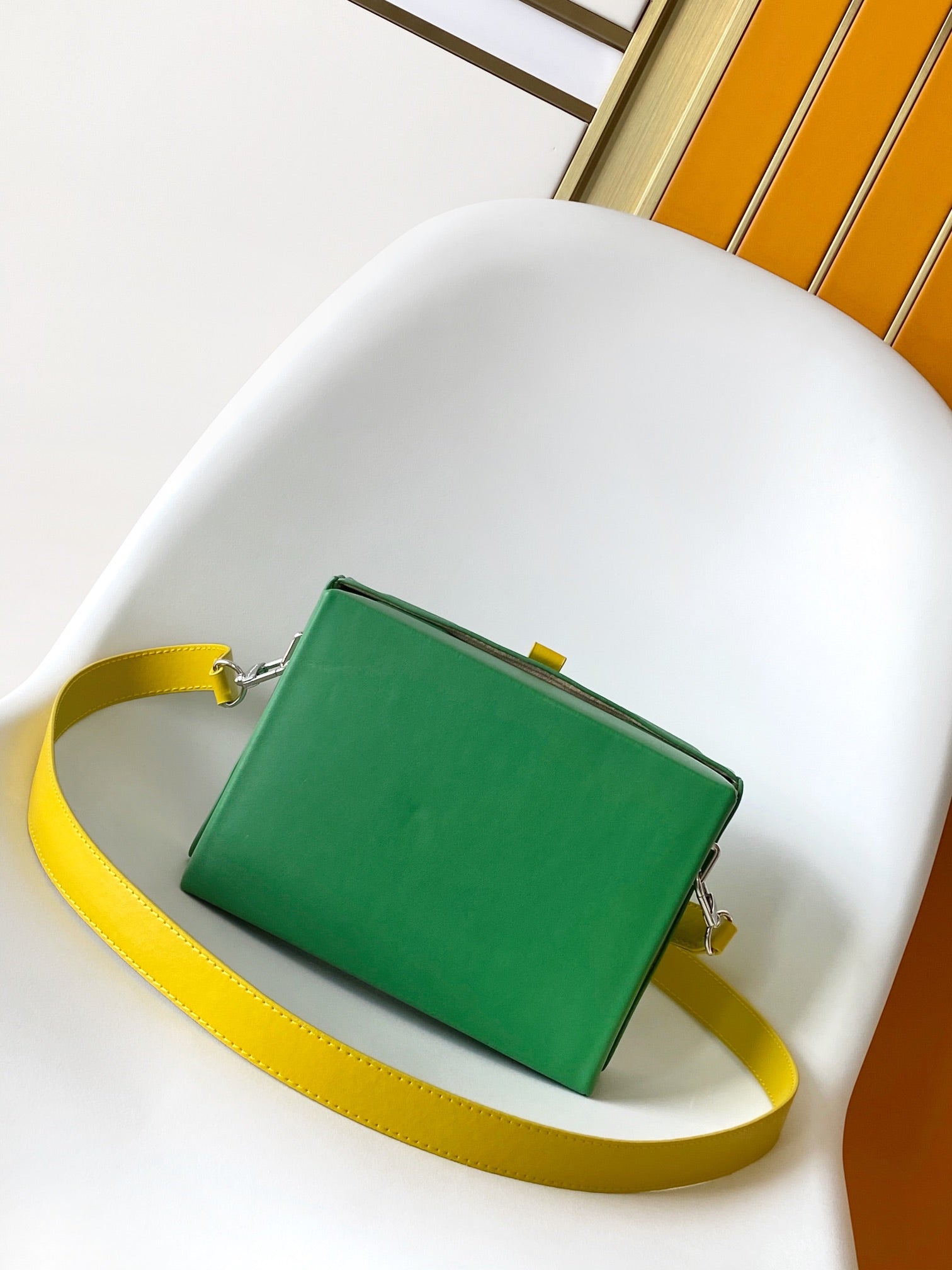 LOUIS VUITTON SHOPPER BAG 23 IN GREEN YELLOW CALFSKIN EMBROIDERED LOGO