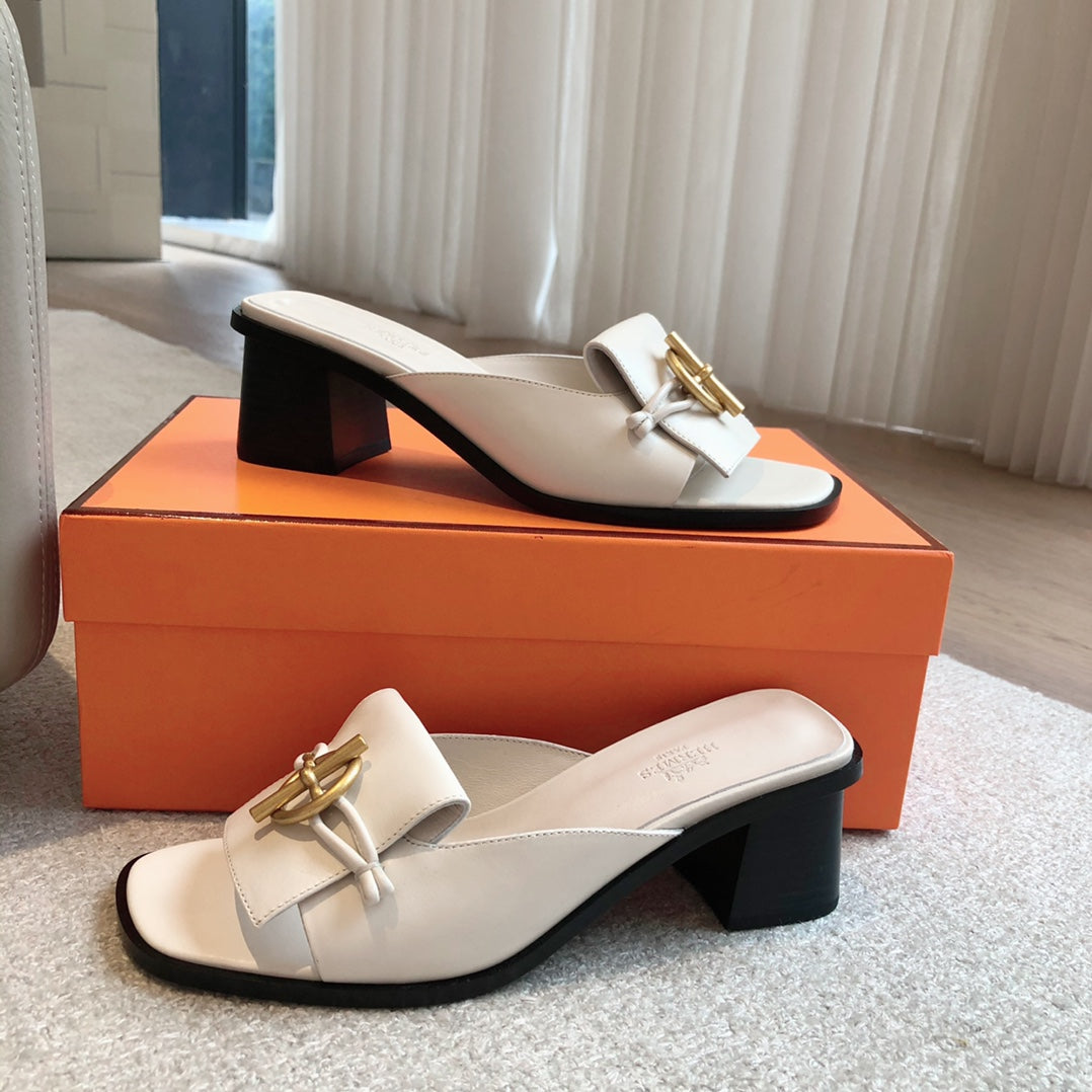 HERMES ILOT 45 SANDAL WHITE CALFSKIN