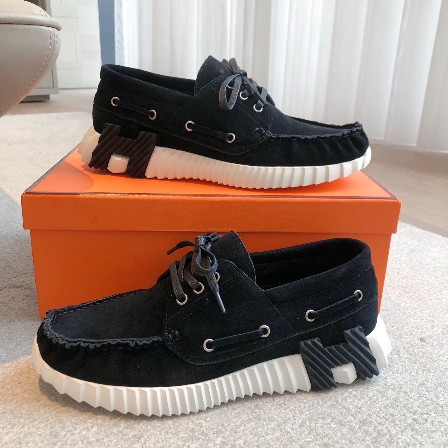 HERMES KETCH SNEAKER IN BLACK SUEDE