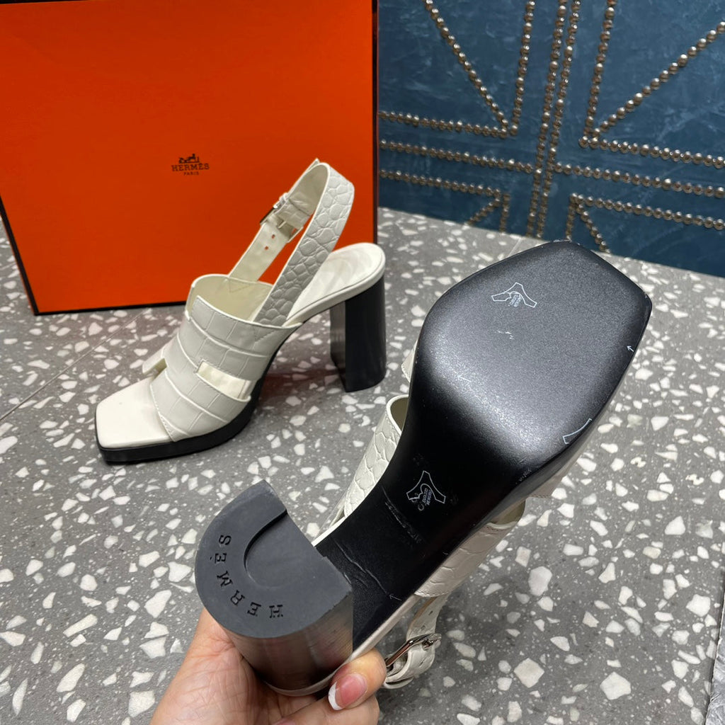 HERMES ERIS SANDAL 95 WHITE CALFSKIN