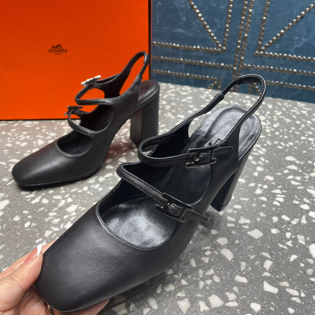 HERMES JACKIE 80 MM PUMP IN BLACK CALFSKIN