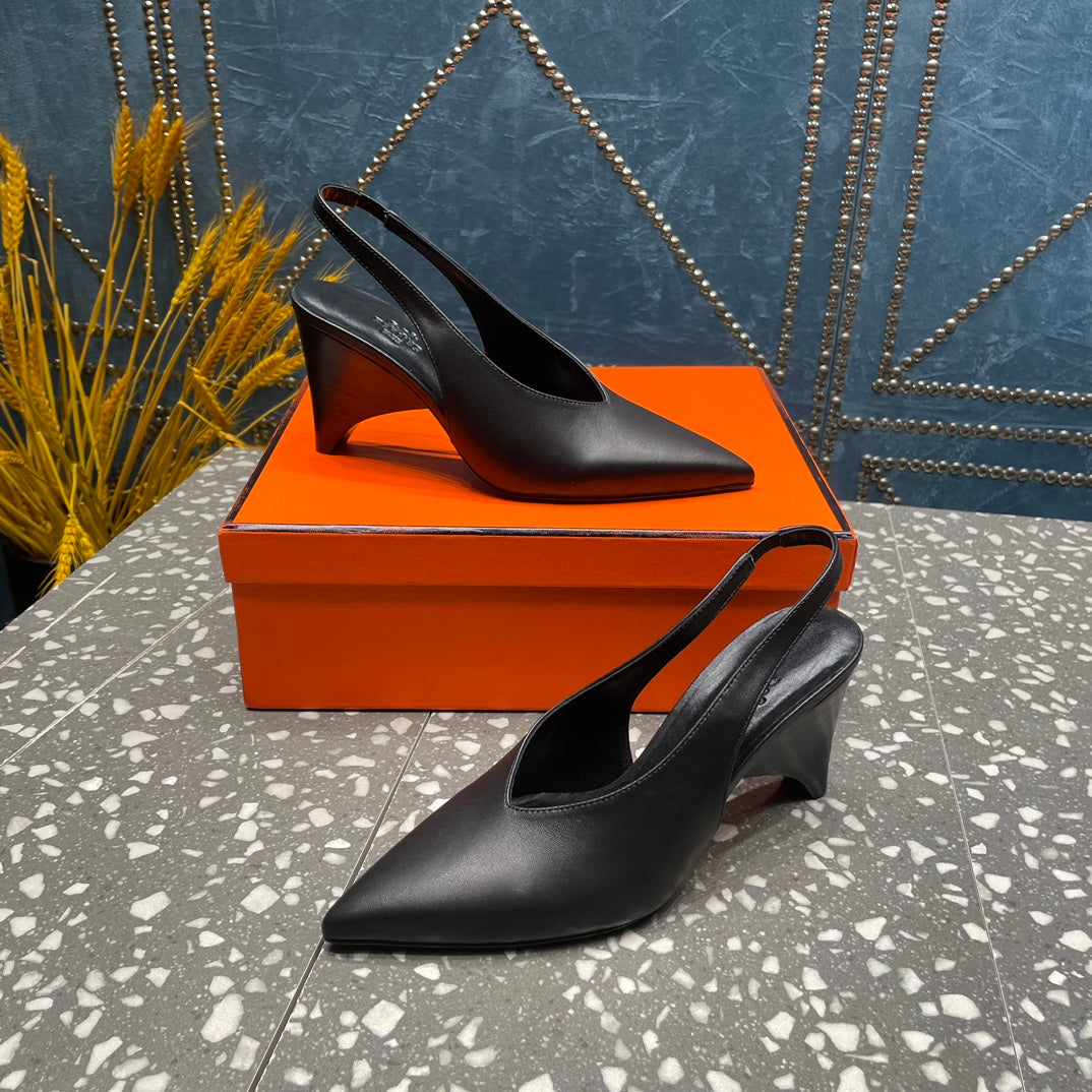 HERMES HIGH SLINGBACKS 7 CM IN BLACK SHEEPSKIN