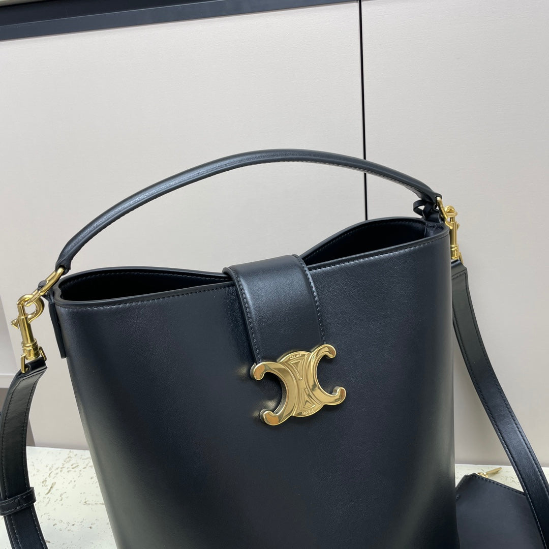 CELINE MEDIUM 28 LOUISE BAG IN BLACK SMOOTH CALFSKIN