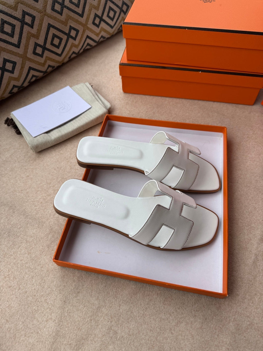 HERMES 0RAN SANDALS IN WHITE CALFSKIN