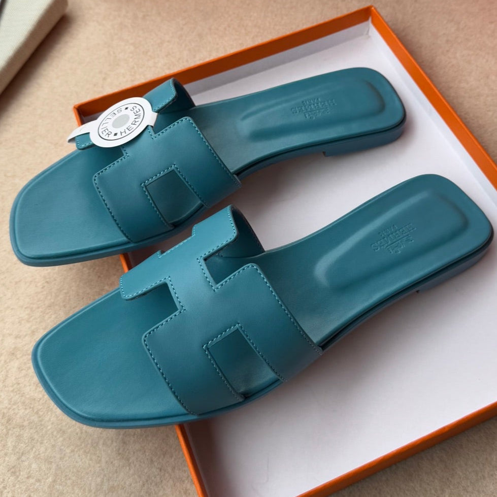 HERMES 0RAN SANDALS IN SAPPHIRE BLUE CALFSKIN
