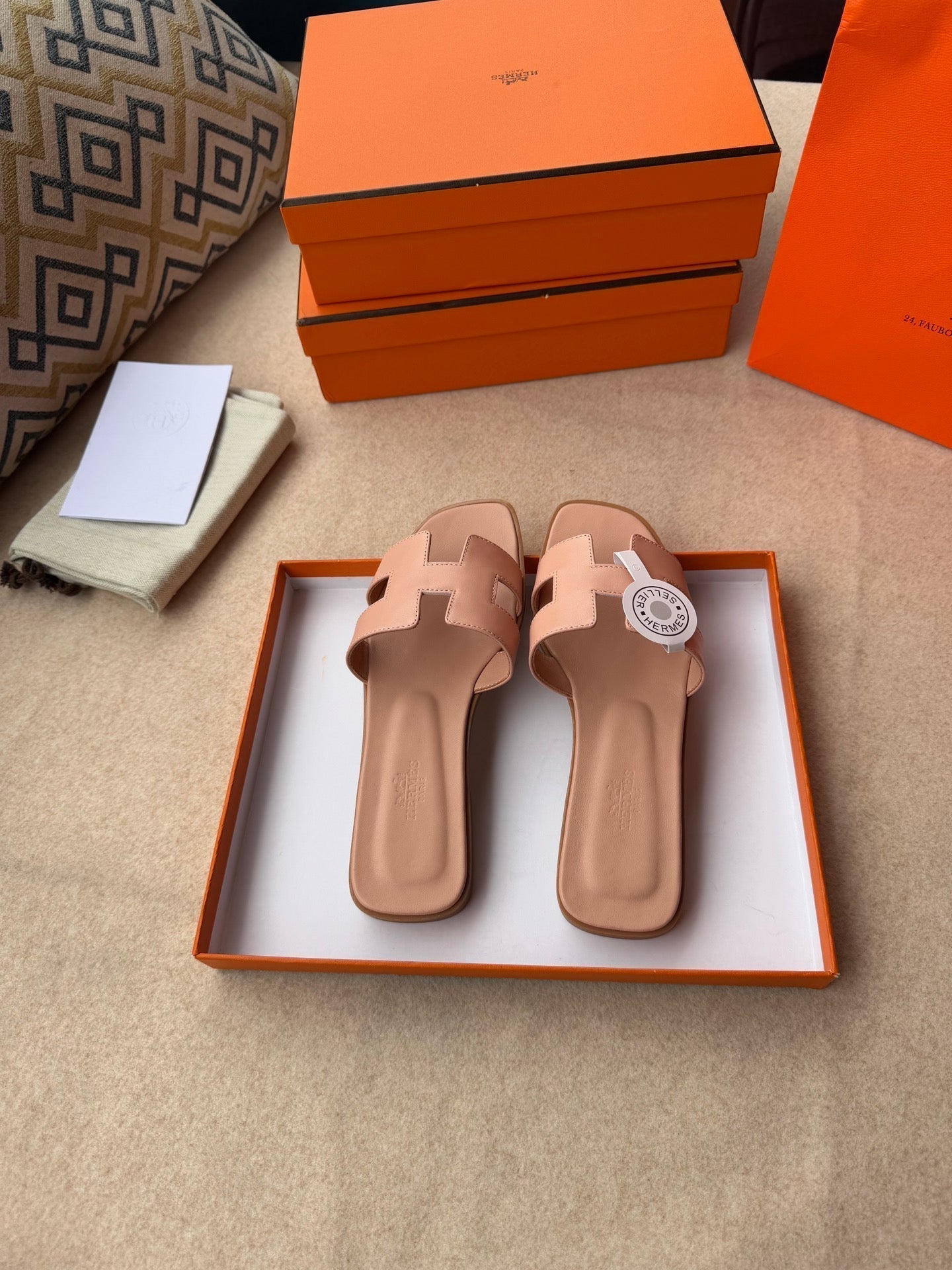 HERMES 0RAN SANDALS IN PEACH PINK CALFSKIN