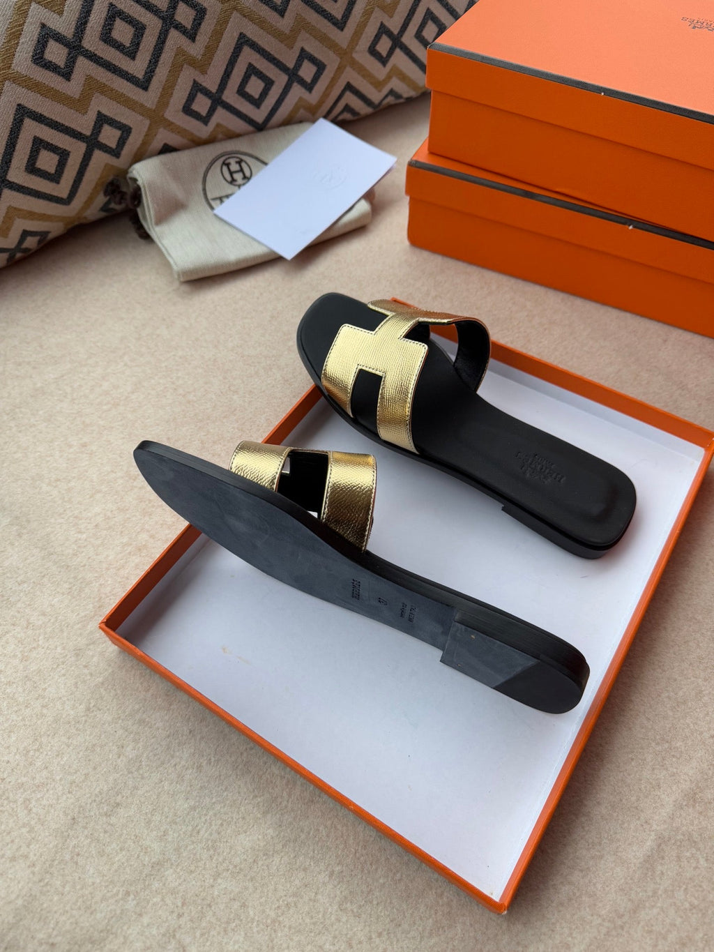 HERMES 0RAN SANDALS IN LIGHT GOLD CALFSKIN