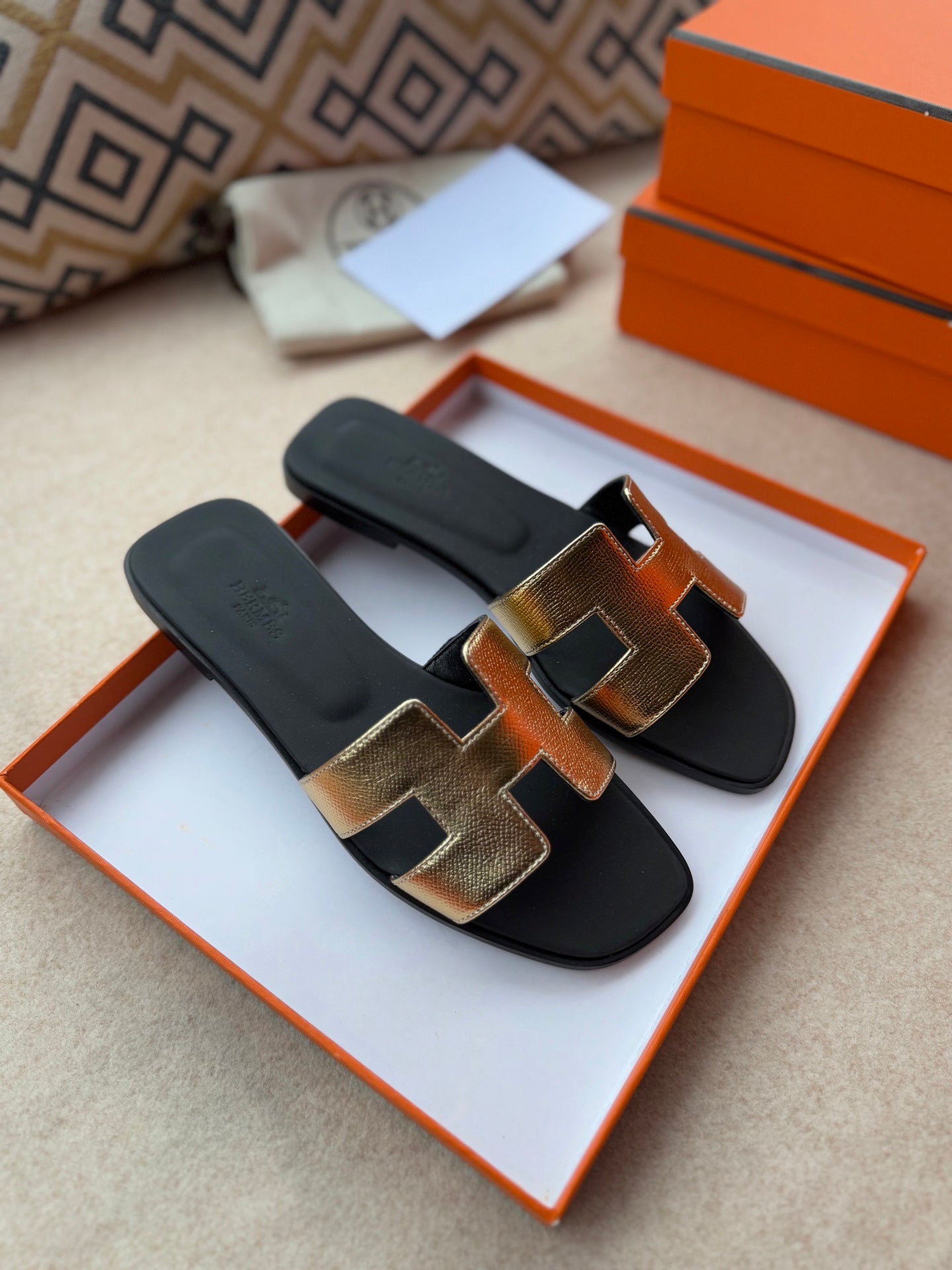 HERMES 0RAN SANDALS IN LIGHT GOLD CALFSKIN